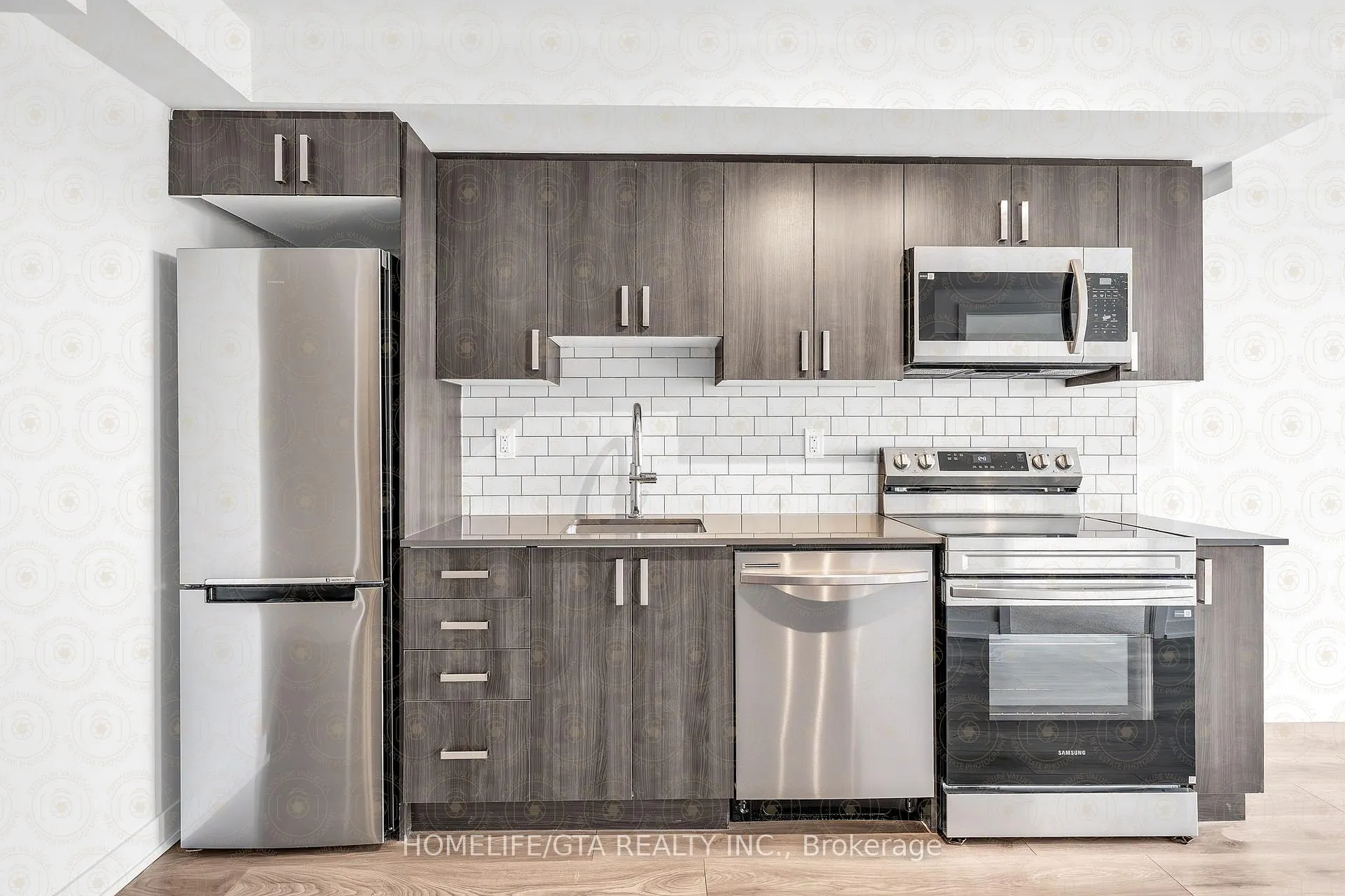 Photo 10 of Unit 607, 1010 Sandy Beach Road, Pickering, Bay Ridges — HOMEH