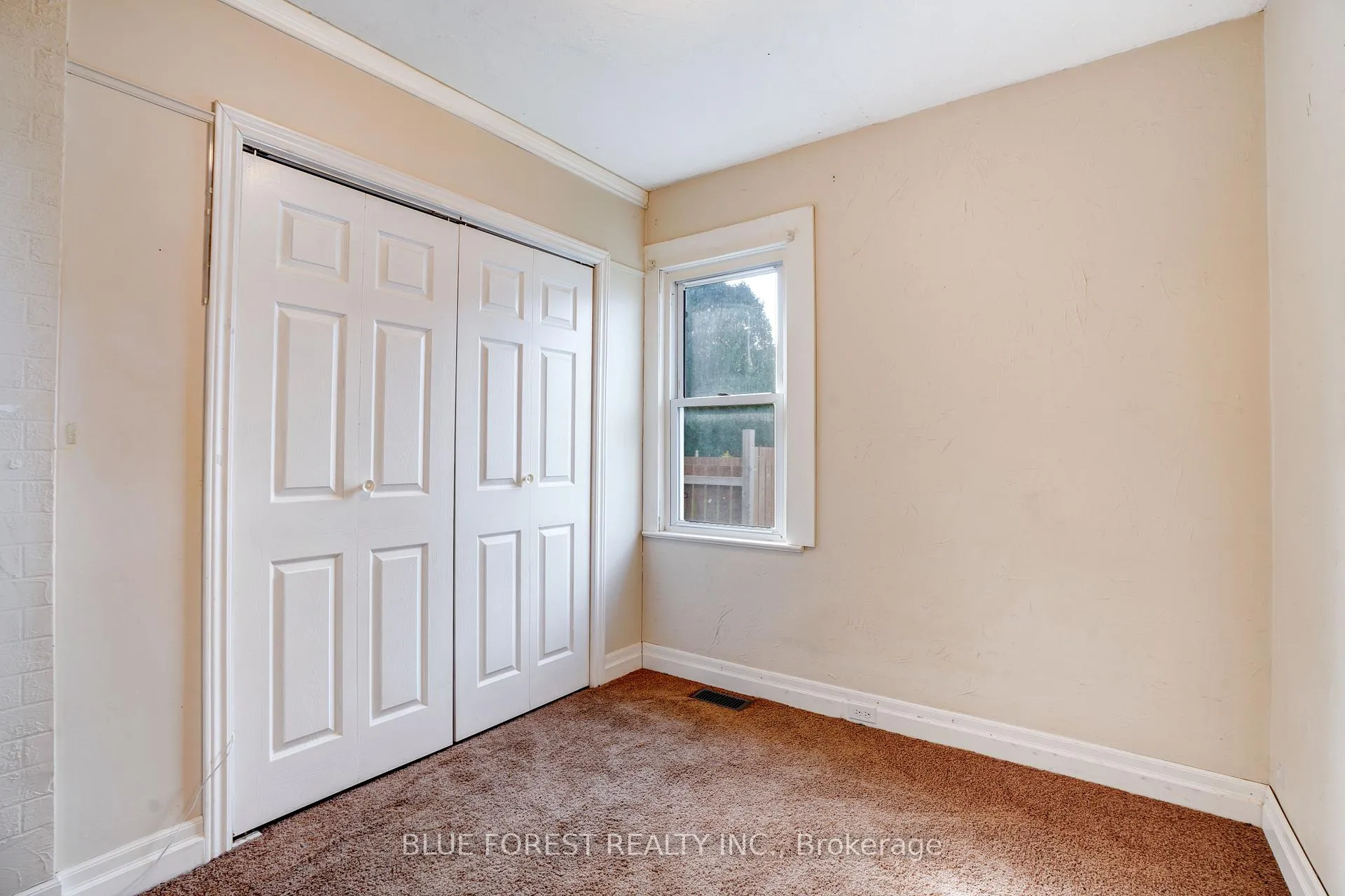 Photo 15 of 22557 Queens Line, West Elgin, Rodney — HOMEH