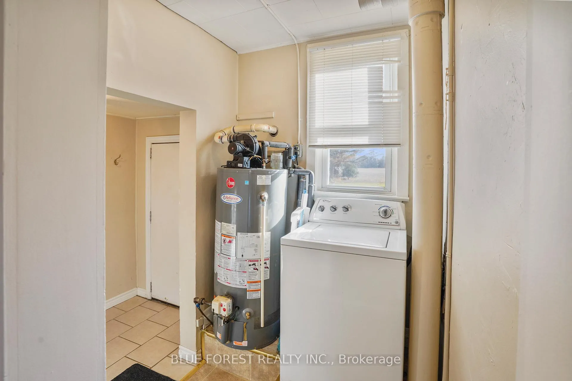 Photo 26 of 22557 Queens Line, West Elgin, Rodney — HOMEH
