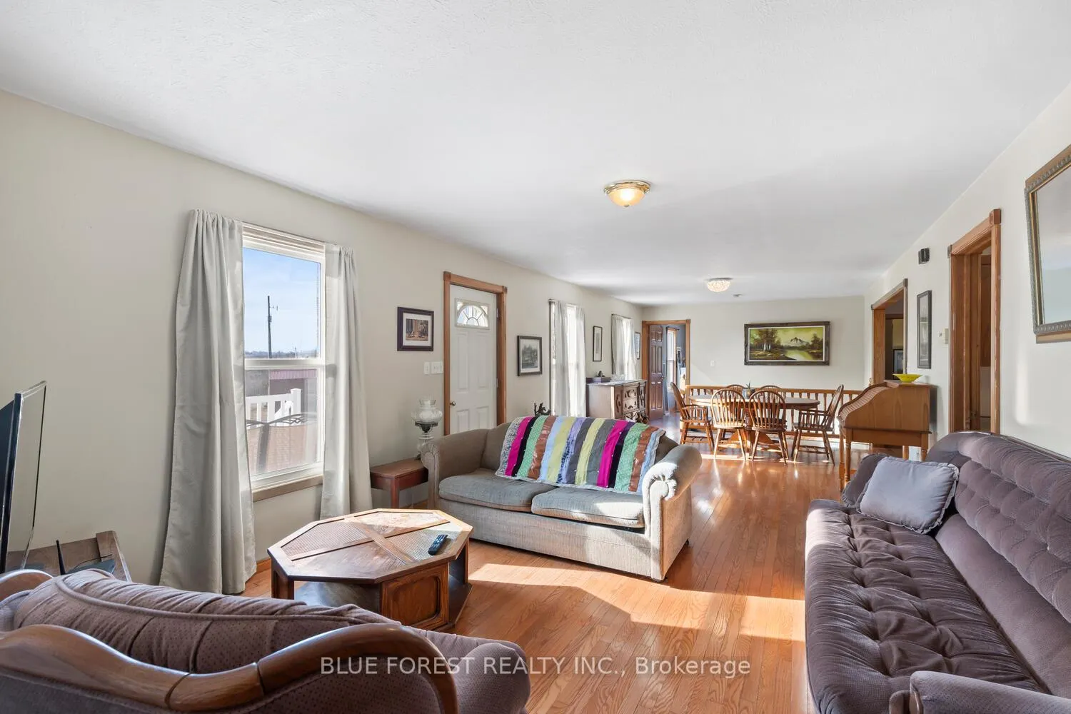 Photo 9 of 22120 Talbot Road, West Elgin, New Glasgow — HOMEH