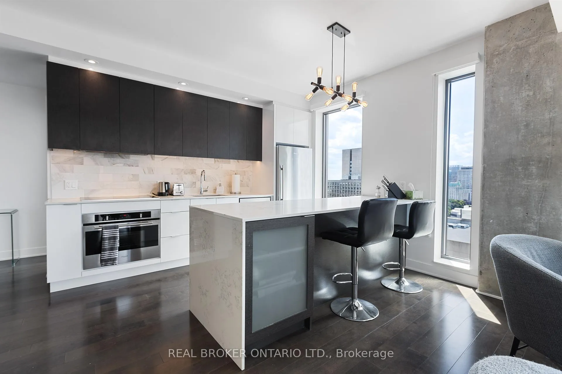 Photo 6 of Unit 1706, 20 Daly Avenue, Ottawa, Sandy Hill — HOMEH