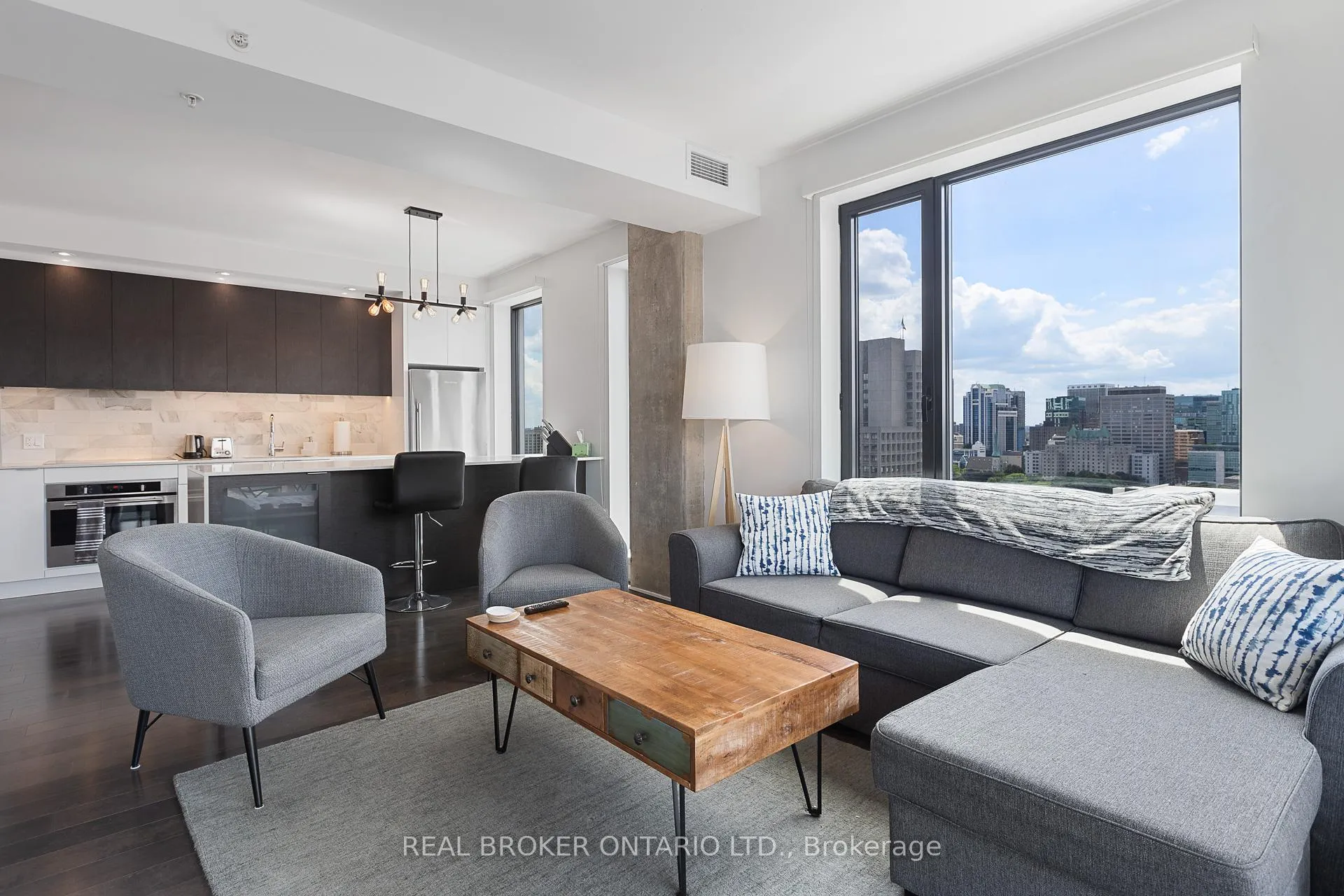 Photo 9 of Unit 1706, 20 Daly Avenue, Ottawa, Sandy Hill — HOMEH
