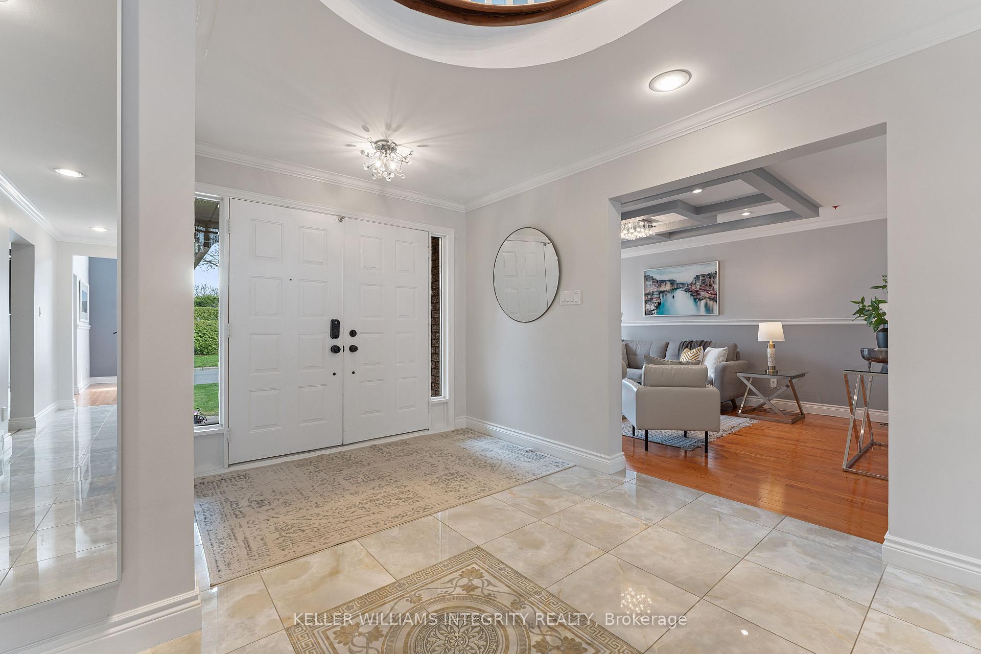 Photo 3 of 44 Fardon Way, Ottawa, Hunt Club Park — HOMEH