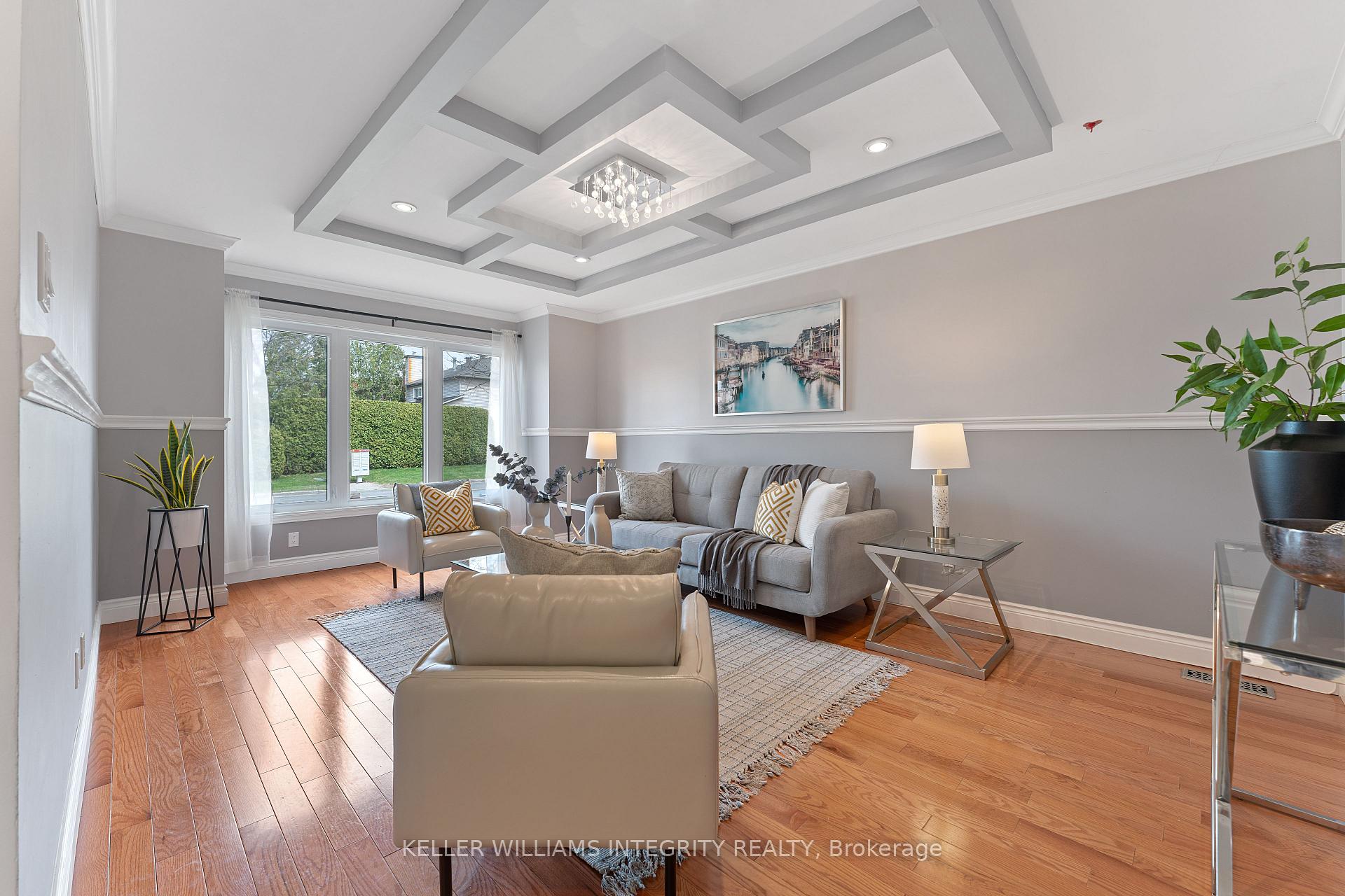 Photo 4 of 44 Fardon Way, Ottawa, Hunt Club Park — HOMEH