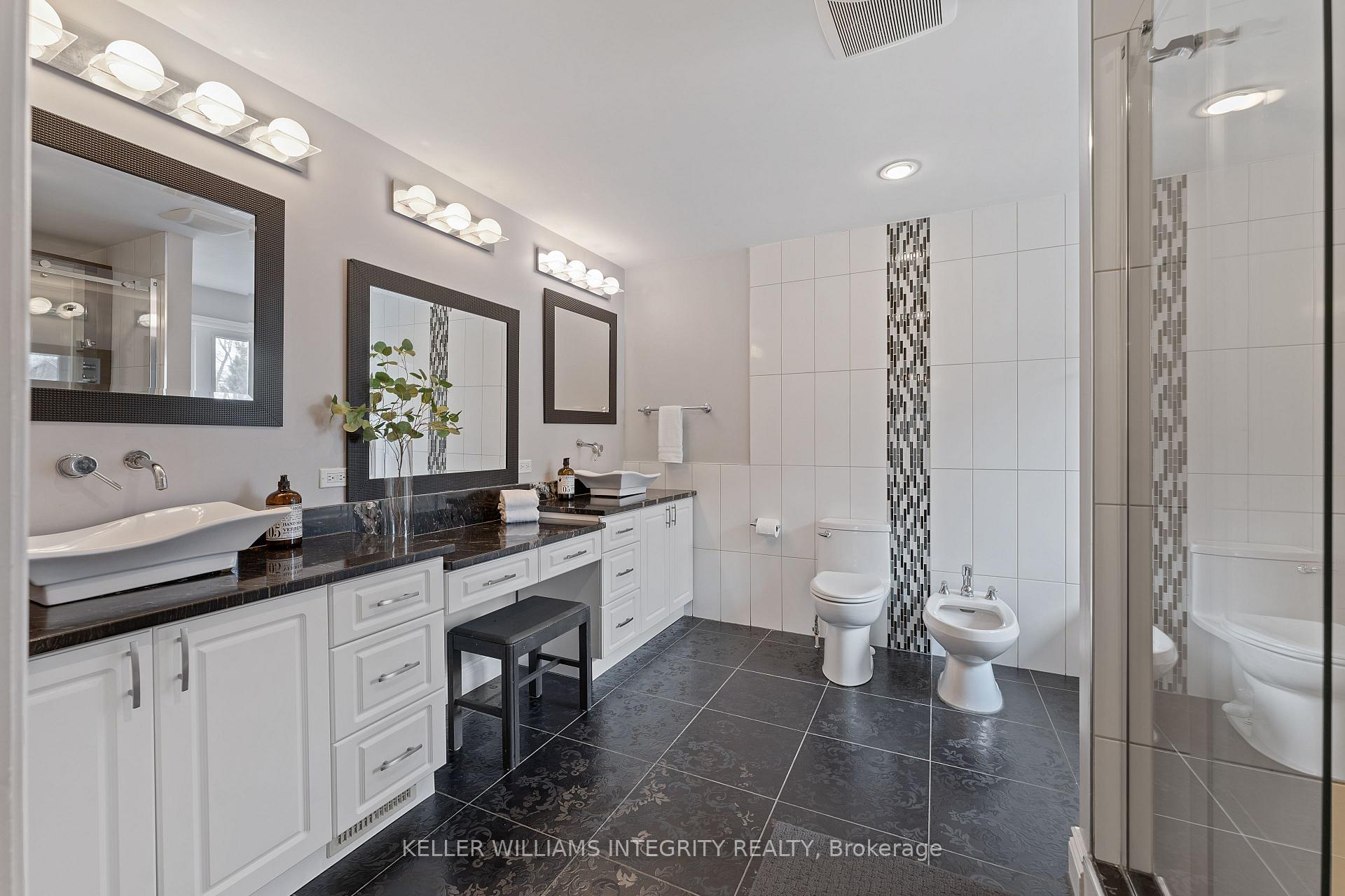 Photo 25 of 44 Fardon Way, Ottawa, Hunt Club Park — HOMEH