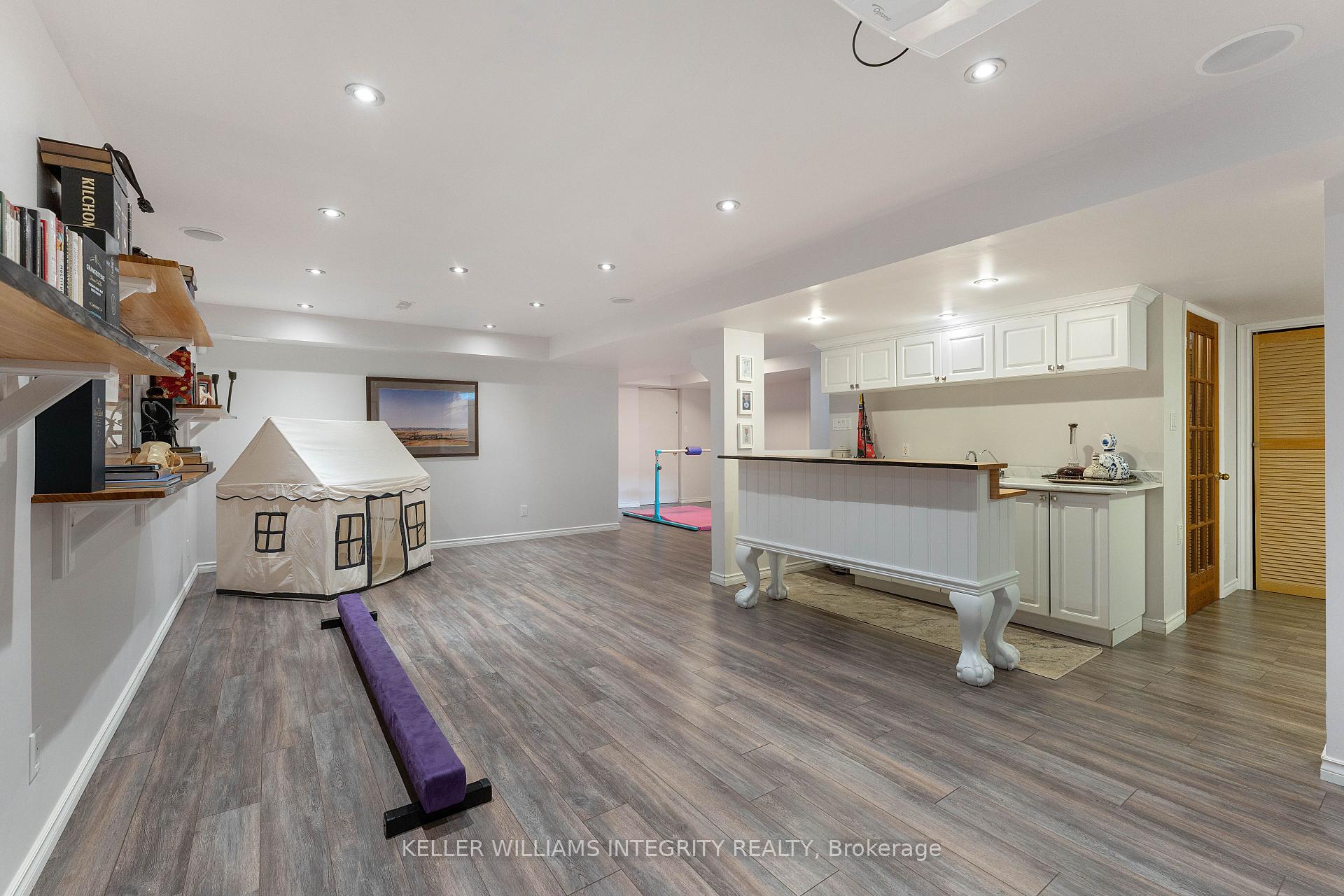 Photo 37 of 44 Fardon Way, Ottawa, Hunt Club Park — HOMEH