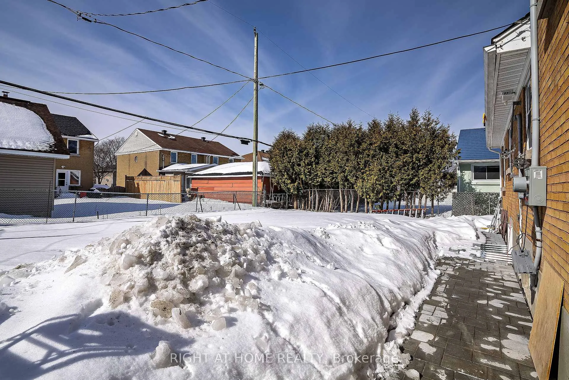 Photo 22 of Unit B, 902 Kenzie Street, Ottawa, Carlington — HOMEH