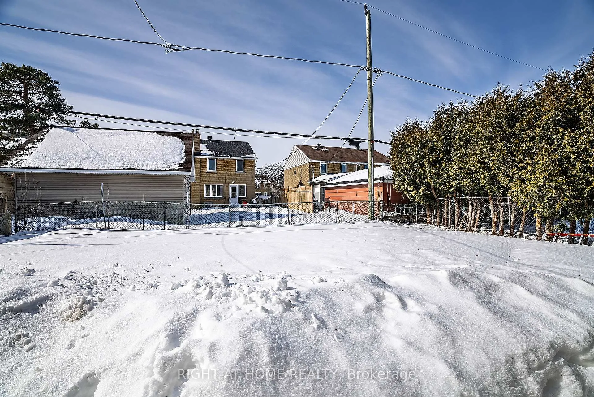 Photo 24 of Unit B, 902 Kenzie Street, Ottawa, Carlington — HOMEH