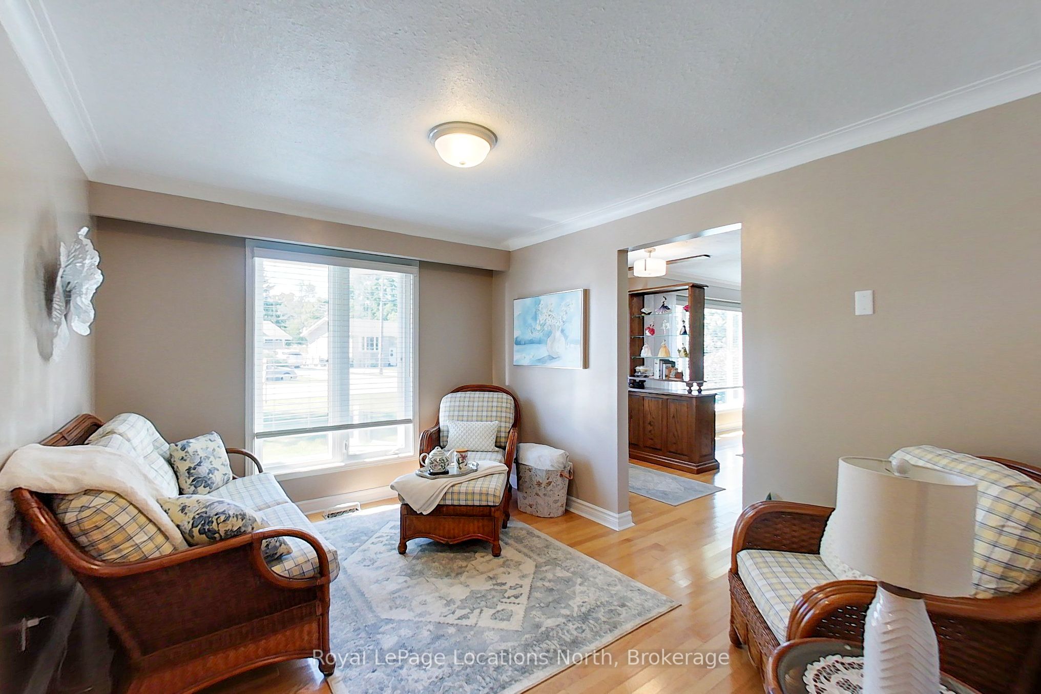 Photo 11 of 51 Union Street, Meaford — HOMEH
