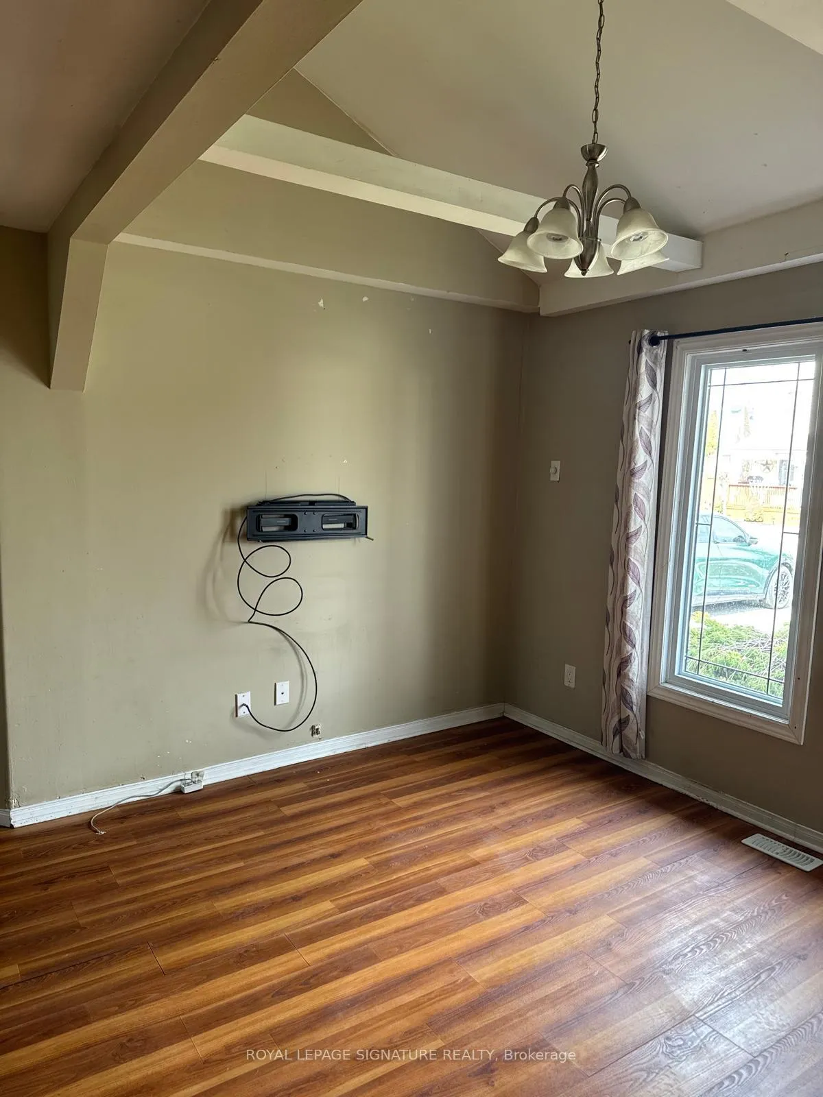 Photo 5 of 232 Grenfell Street, Hamilton, Stoney Creek — HOMEH