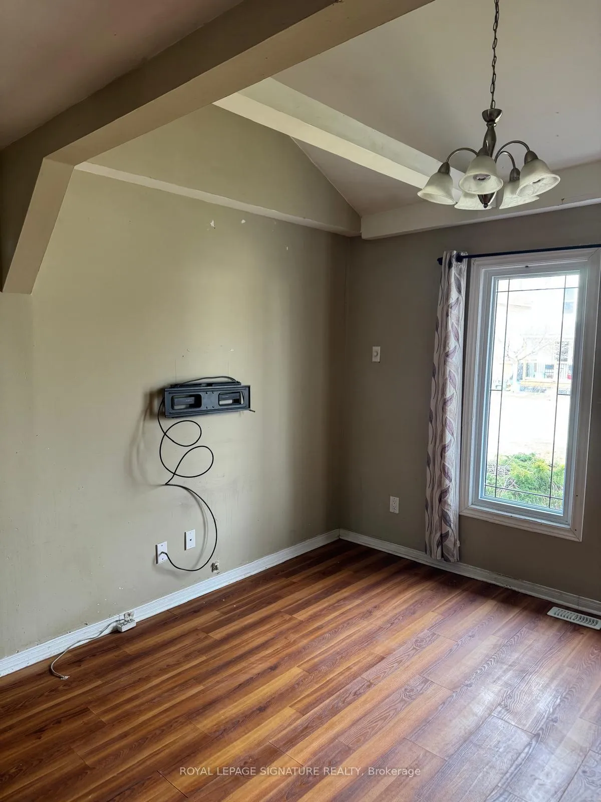 Photo 29 of 232 Grenfell Street, Hamilton, Stoney Creek — HOMEH