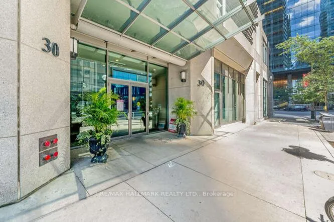 Photo 1 of Unit 706, 30 Grand Trunk Crescent, Toronto, Waterfront Communities — HOMEH