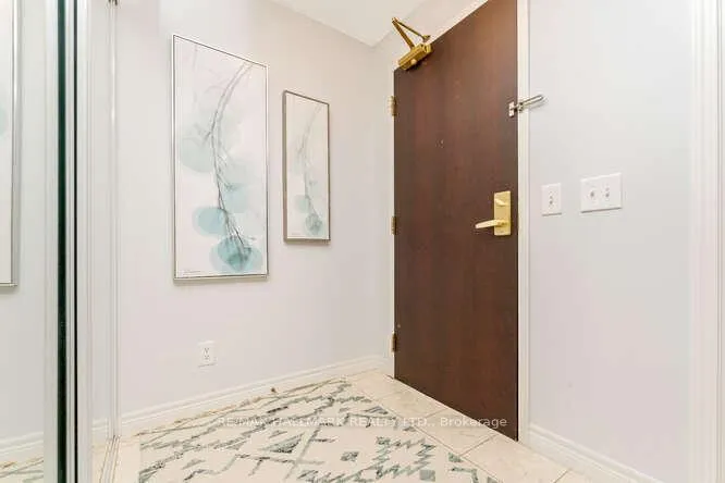 Photo 2 of Unit 706, 30 Grand Trunk Crescent, Toronto, Waterfront Communities — HOMEH
