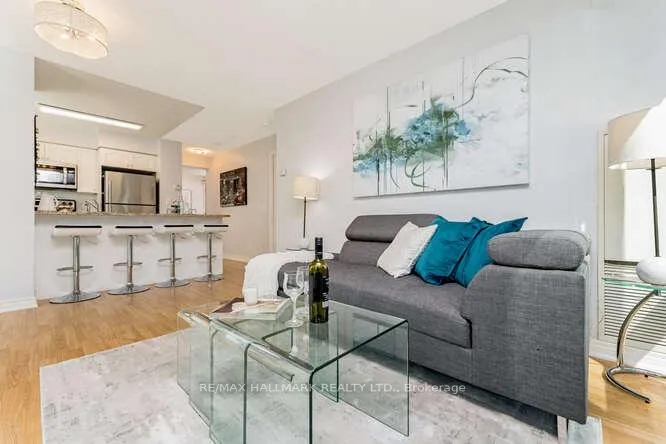 Photo 16 of Unit 706, 30 Grand Trunk Crescent, Toronto, Waterfront Communities — HOMEH