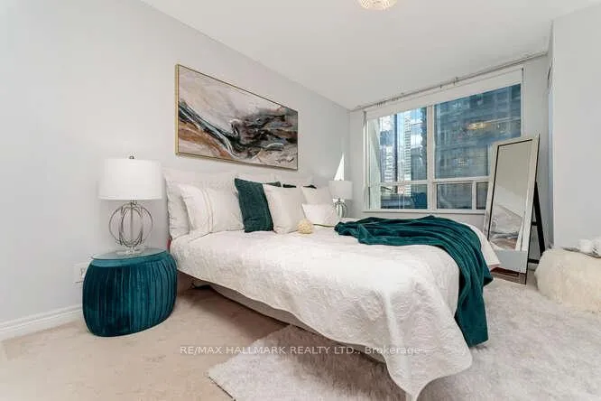 Photo 23 of Unit 706, 30 Grand Trunk Crescent, Toronto, Waterfront Communities — HOMEH