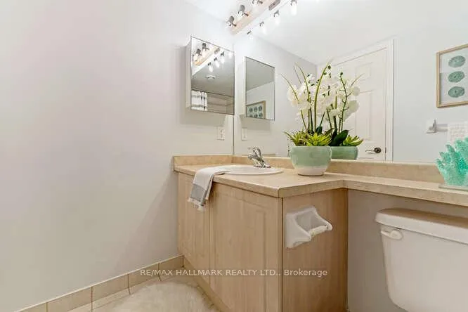 Photo 27 of Unit 706, 30 Grand Trunk Crescent, Toronto, Waterfront Communities — HOMEH