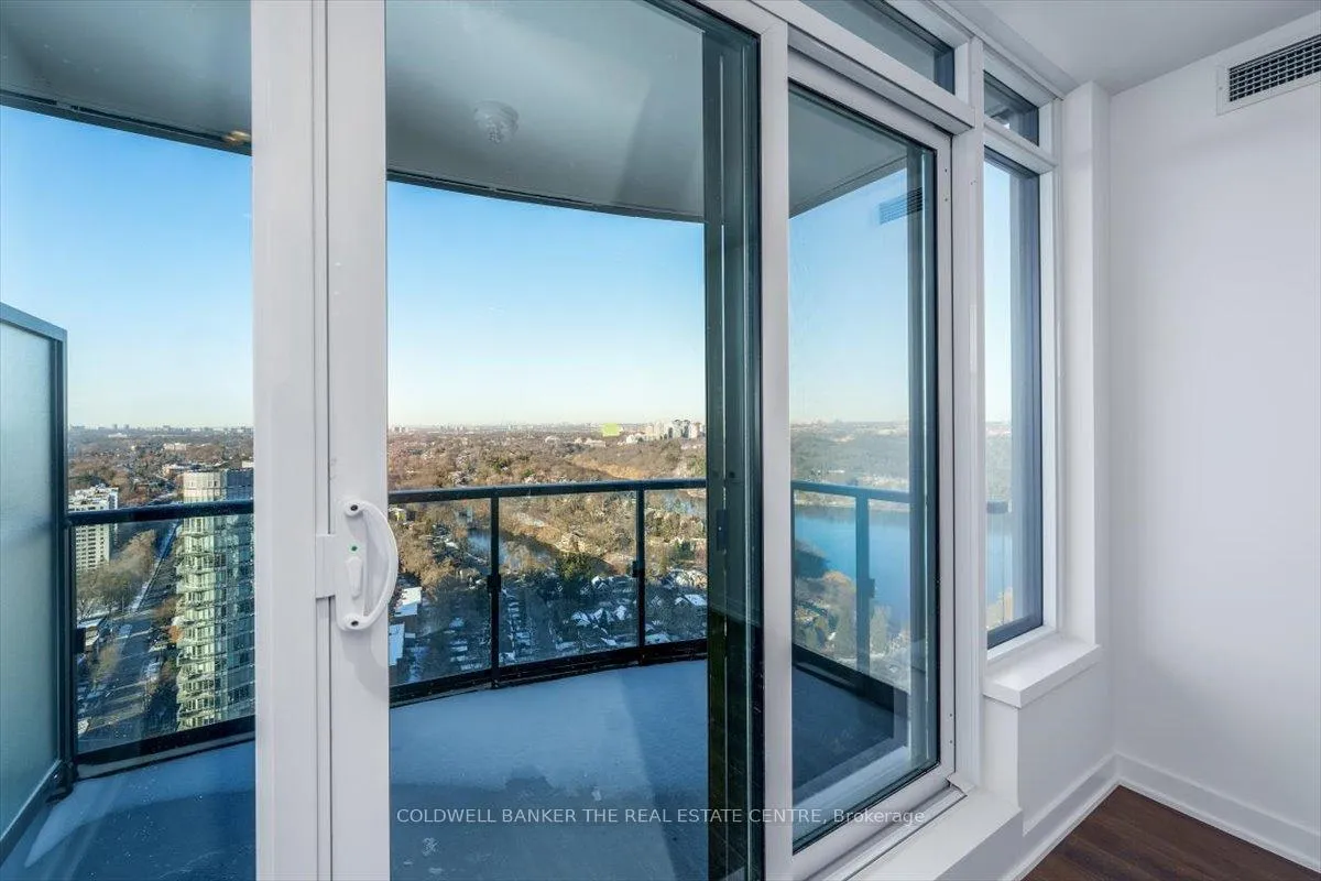 Photo 15 of Unit 3801, 1928 Lakeshore Boulevard W, Toronto, High Park-Swansea — HOMEH