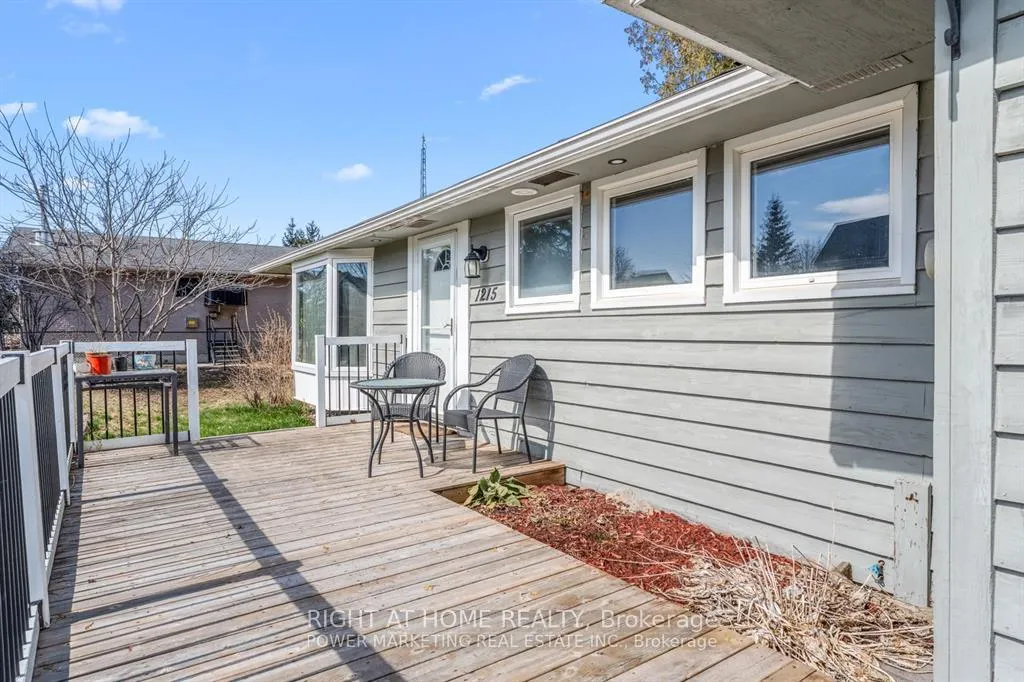 Photo 5 of 1215 Klondike Road S, Ottawa, Kanata - Morgan's Grant/South March — HOMEH
