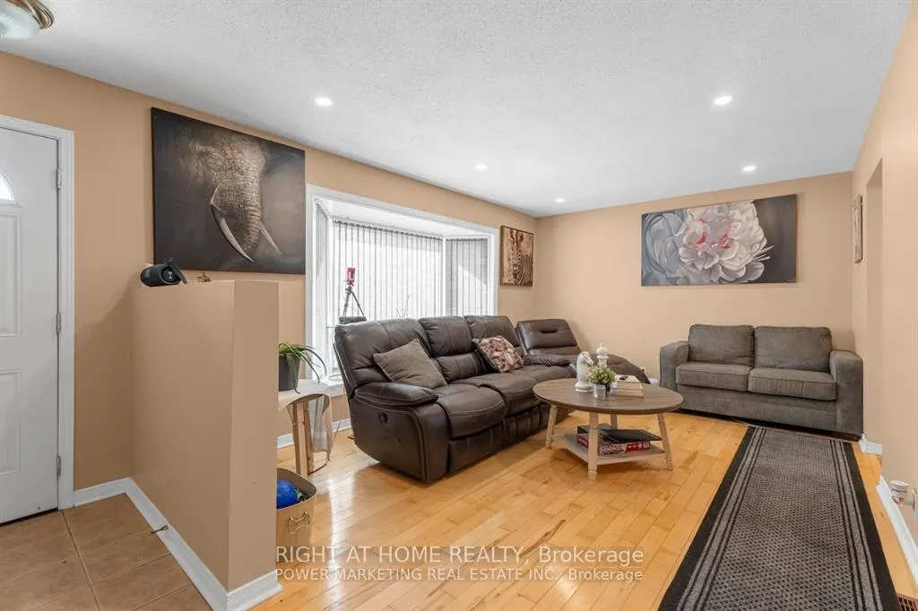 Photo 8 of 1215 Klondike Road S, Ottawa, Kanata - Morgan's Grant/South March — HOMEH