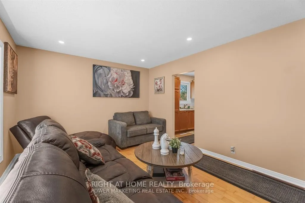Photo 10 of 1215 Klondike Road S, Ottawa, Kanata - Morgan's Grant/South March — HOMEH