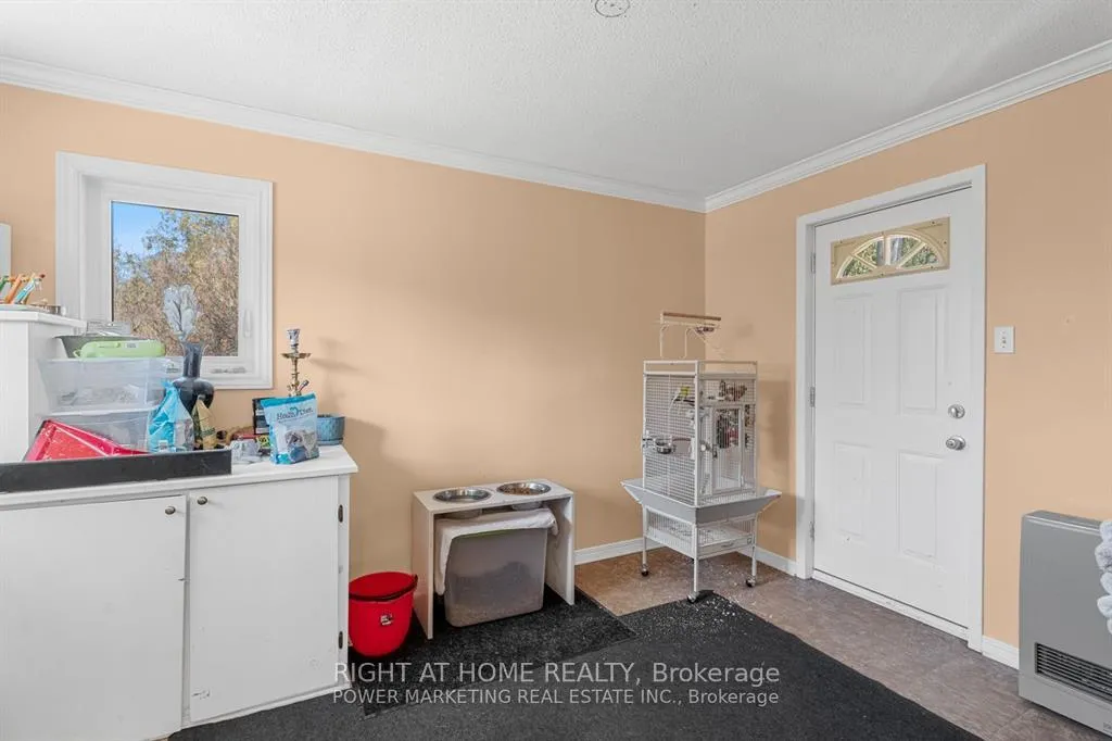 Photo 16 of 1215 Klondike Road S, Ottawa, Kanata - Morgan's Grant/South March — HOMEH