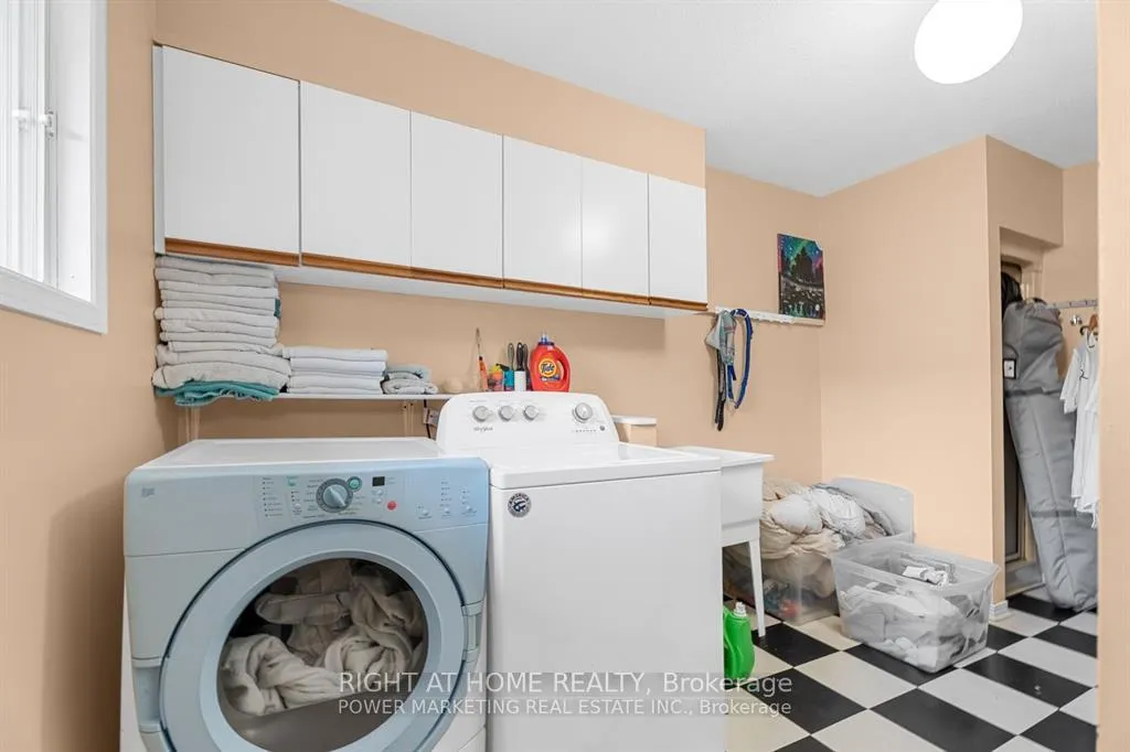 Photo 24 of 1215 Klondike Road S, Ottawa, Kanata - Morgan's Grant/South March — HOMEH