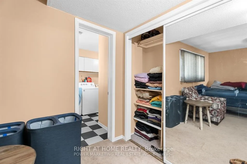 Photo 25 of 1215 Klondike Road S, Ottawa, Kanata - Morgan's Grant/South March — HOMEH