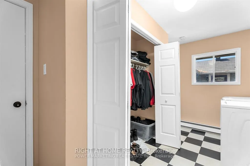 Photo 26 of 1215 Klondike Road S, Ottawa, Kanata - Morgan's Grant/South March — HOMEH