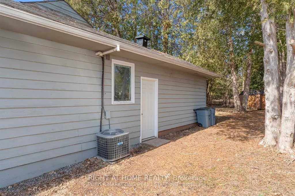 Photo 31 of 1215 Klondike Road S, Ottawa, Kanata - Morgan's Grant/South March — HOMEH