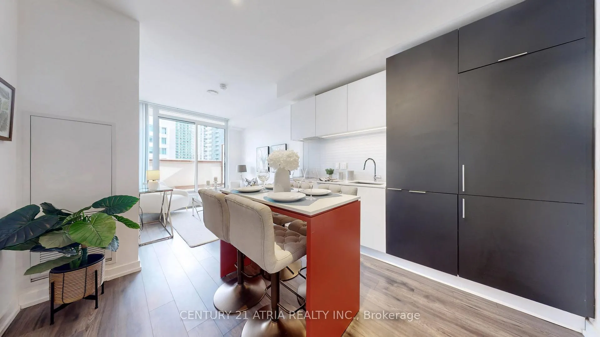 Photo 18 of Unit 609, 33 Helendale Avenue, Toronto, Yonge-Eglinton — HOMEH