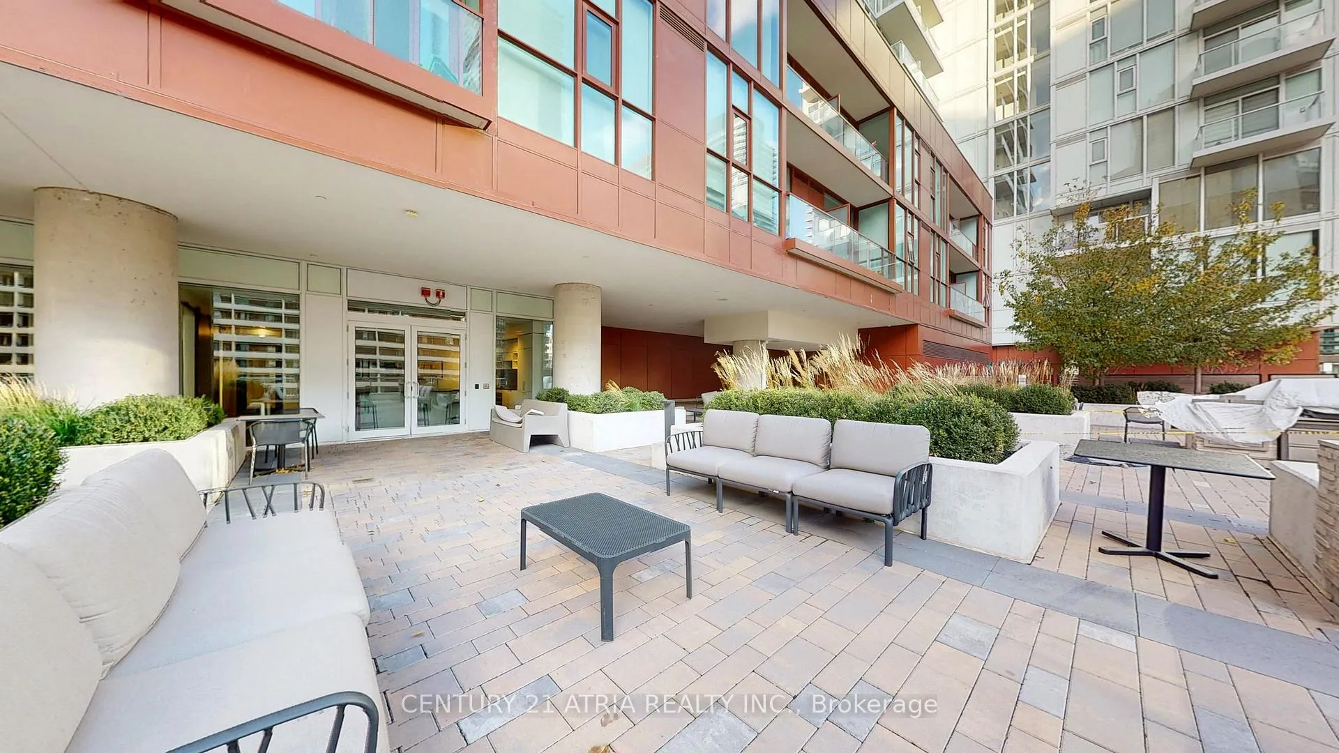 Photo 36 of Unit 609, 33 Helendale Avenue, Toronto, Yonge-Eglinton — HOMEH