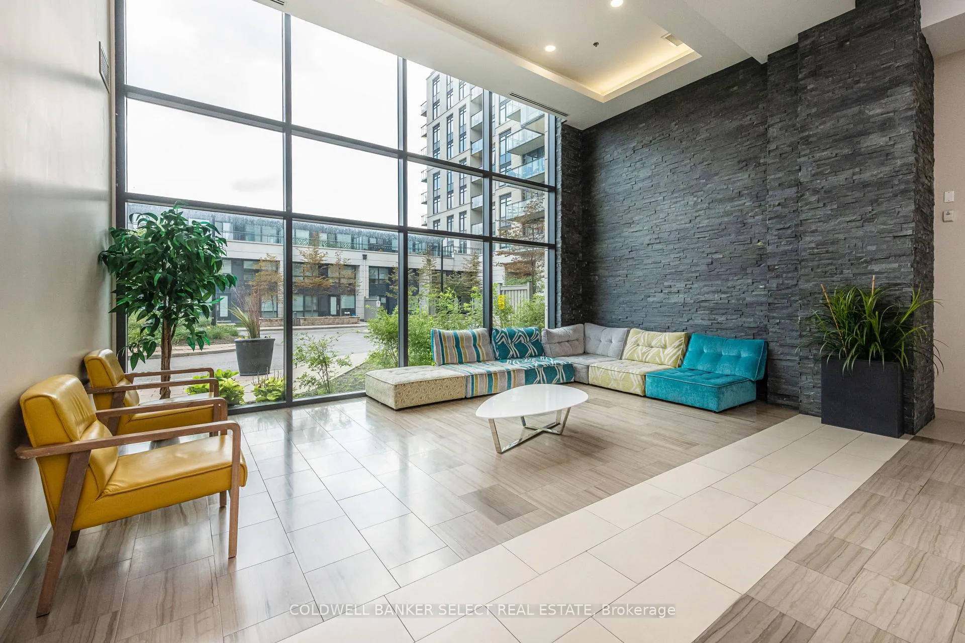 Photo 5 of Unit 508, 12 Woodstream Boulevard, Vaughan, Vaughan Grove — HOMEH