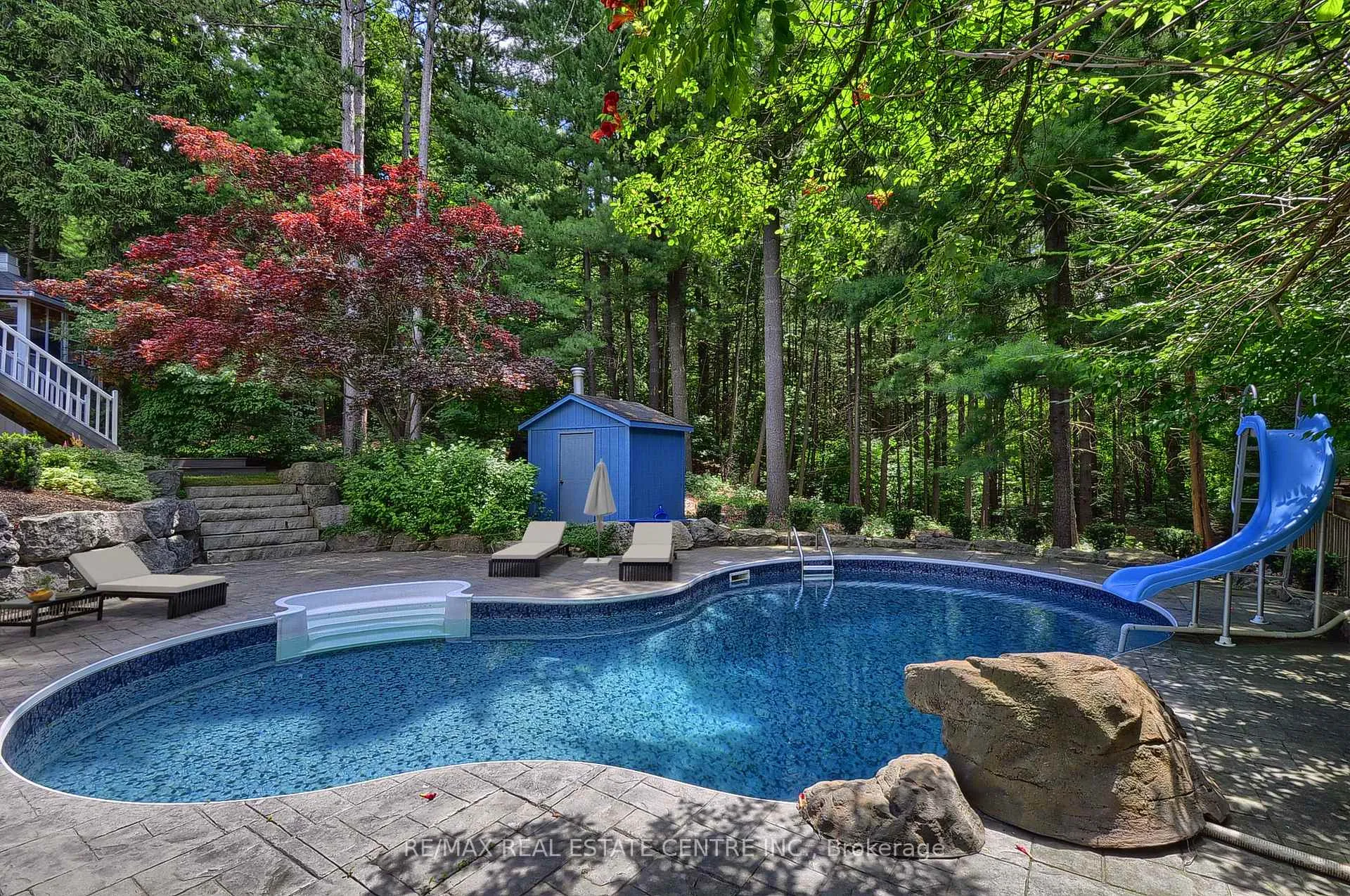 Photo 42 of 27 Woodmans Court, Kitchener — HOMEH