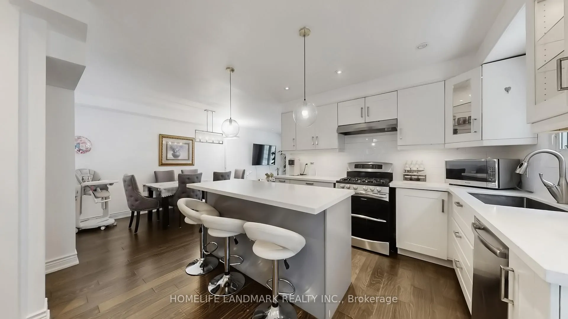 Photo 6 of 81 Stirling Crescent, Markham, Milliken Mills East — HOMEH