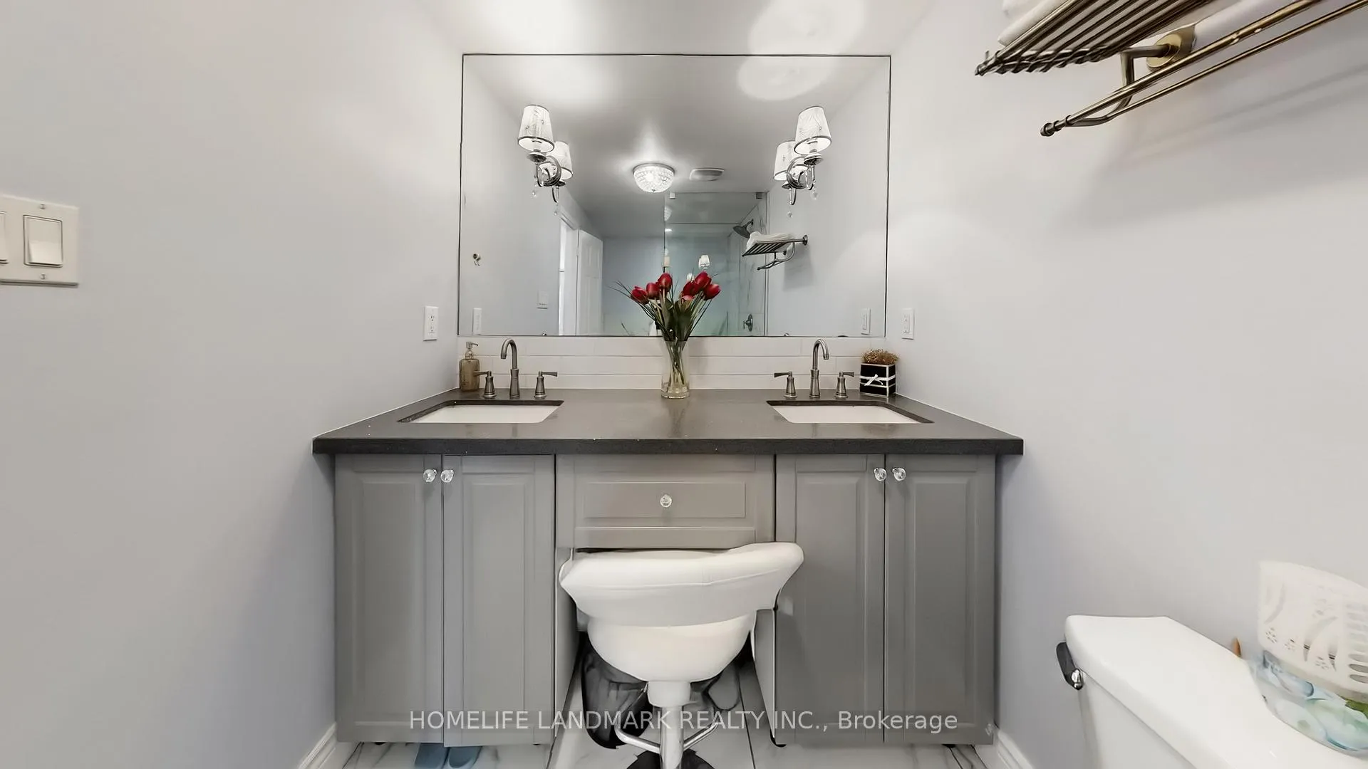 Photo 24 of 81 Stirling Crescent, Markham, Milliken Mills East — HOMEH
