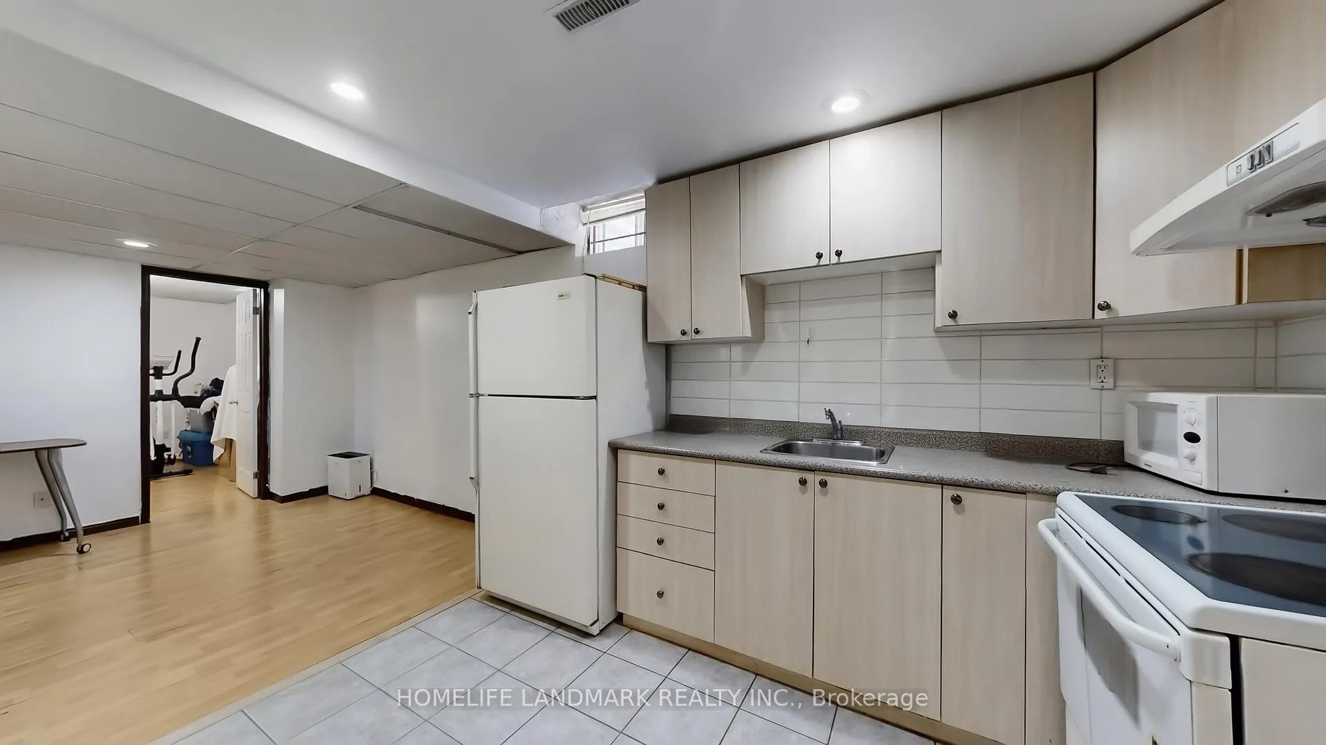 Photo 40 of 81 Stirling Crescent, Markham, Milliken Mills East — HOMEH