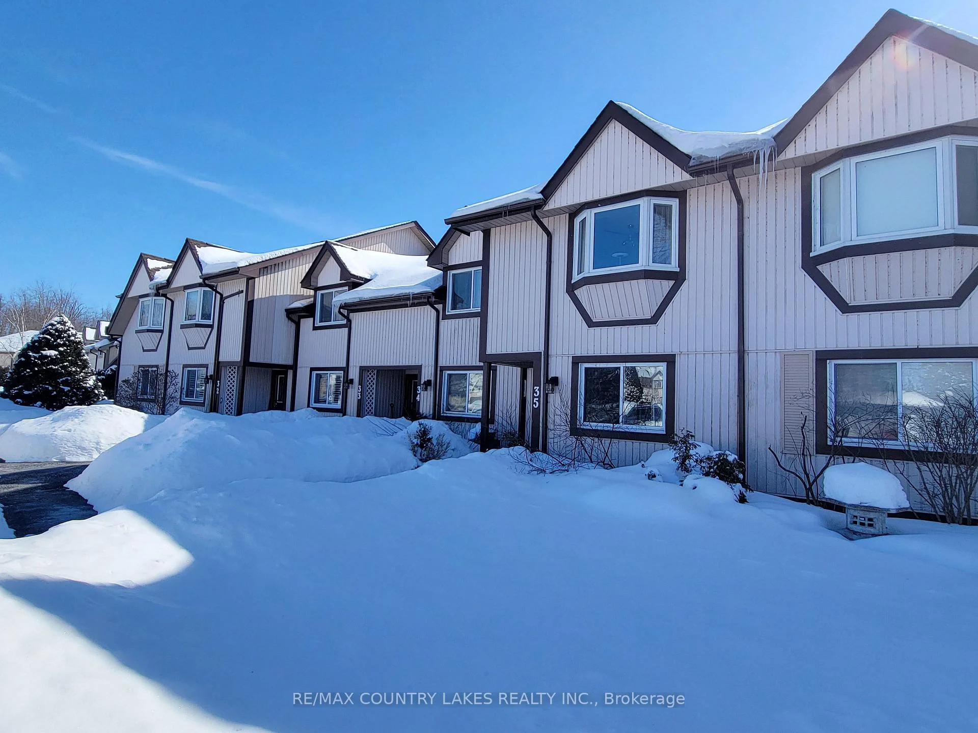 Photo 4 of Unit 35, 21 Laguna Parkway, Ramara, Brechin — HOMEH
