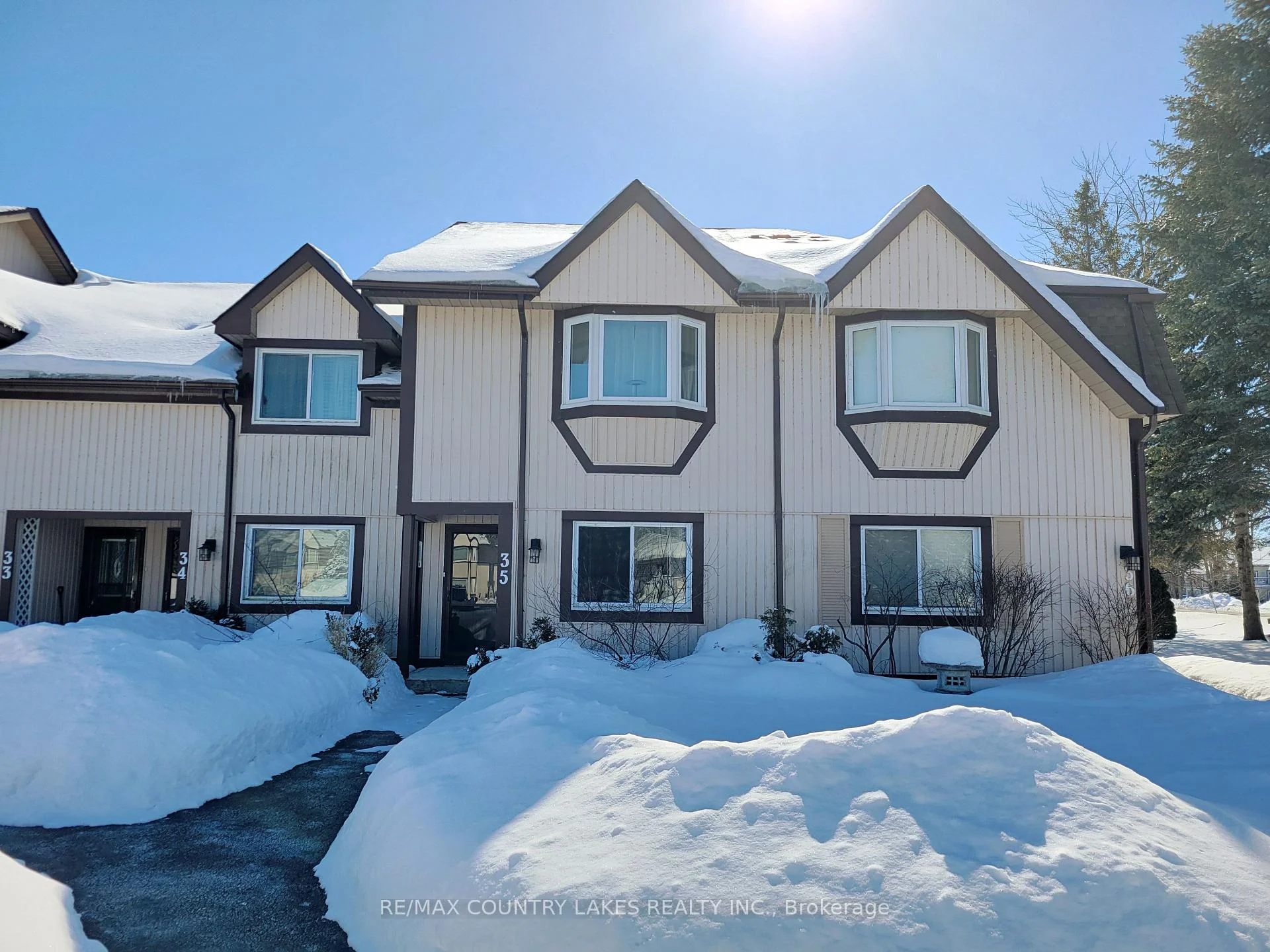 Photo 5 of Unit 35, 21 Laguna Parkway, Ramara, Brechin — HOMEH