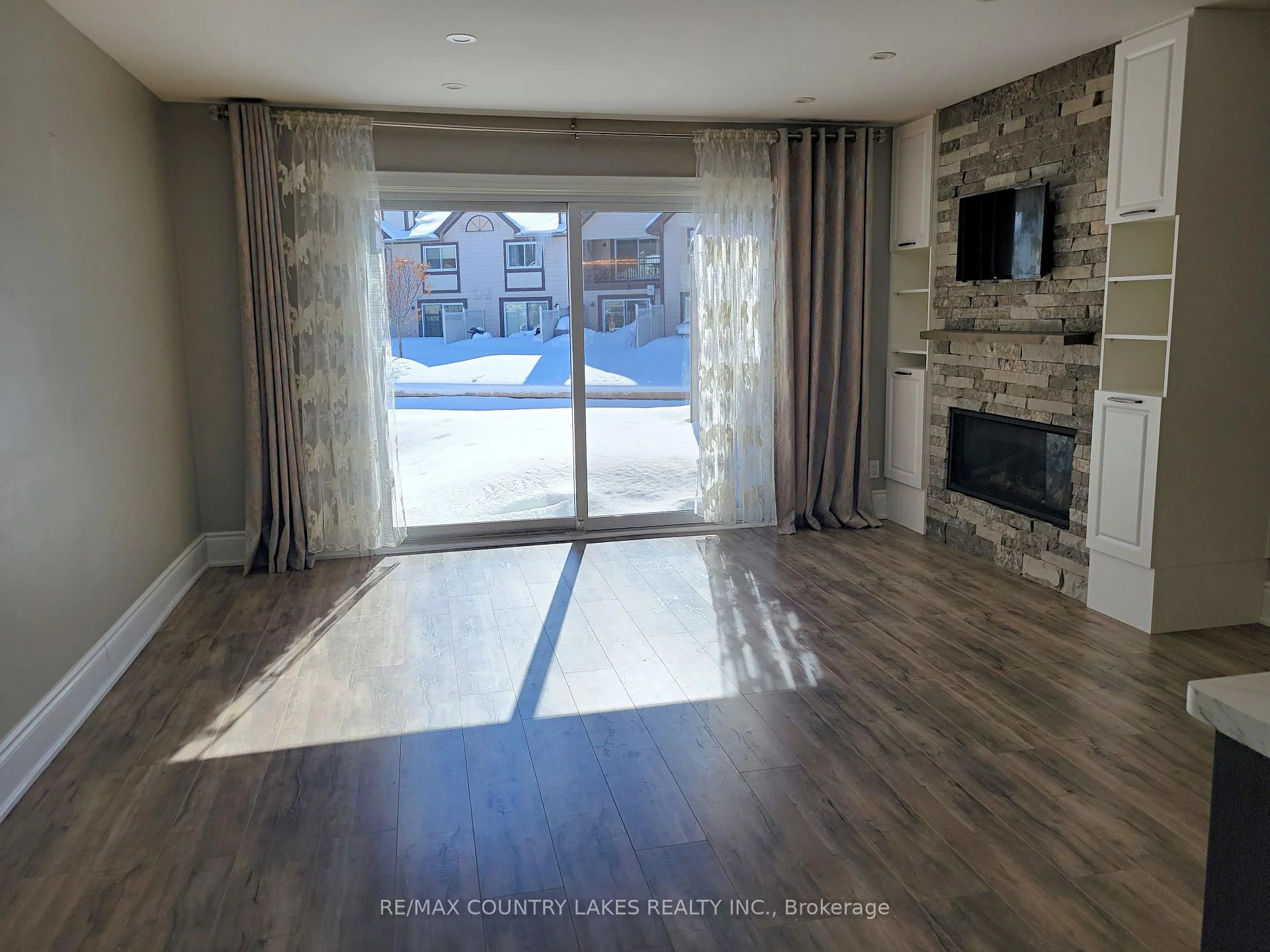 Photo 21 of Unit 35, 21 Laguna Parkway, Ramara, Brechin — HOMEH