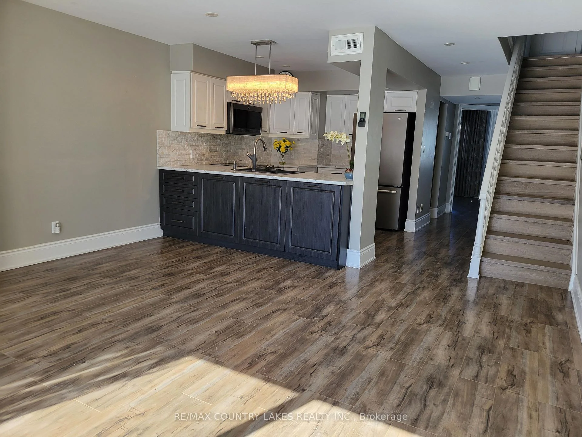 Photo 40 of Unit 35, 21 Laguna Parkway, Ramara, Brechin — HOMEH