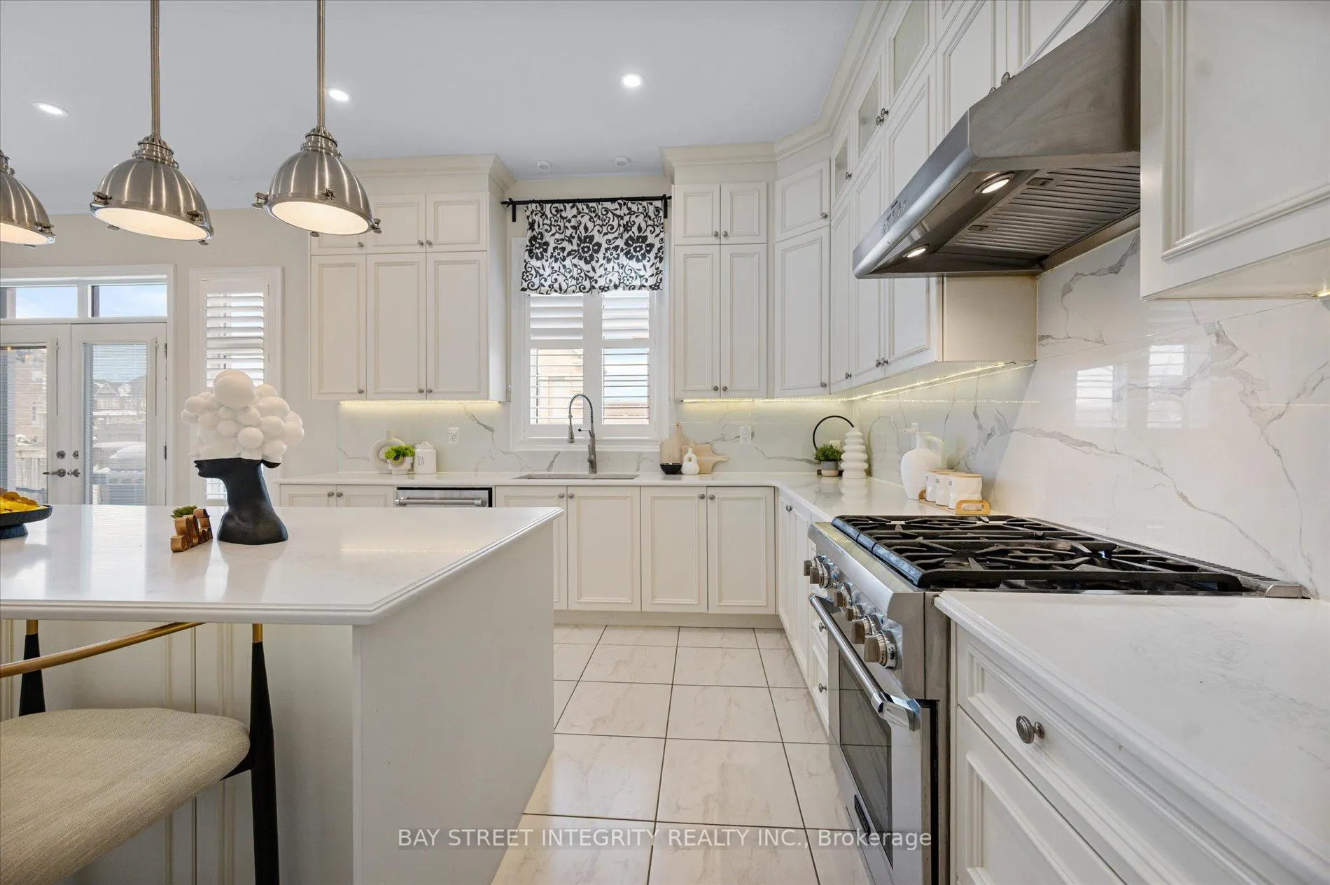 Photo 16 of 163 Abner Miles Drive, Vaughan, Patterson — HOMEH