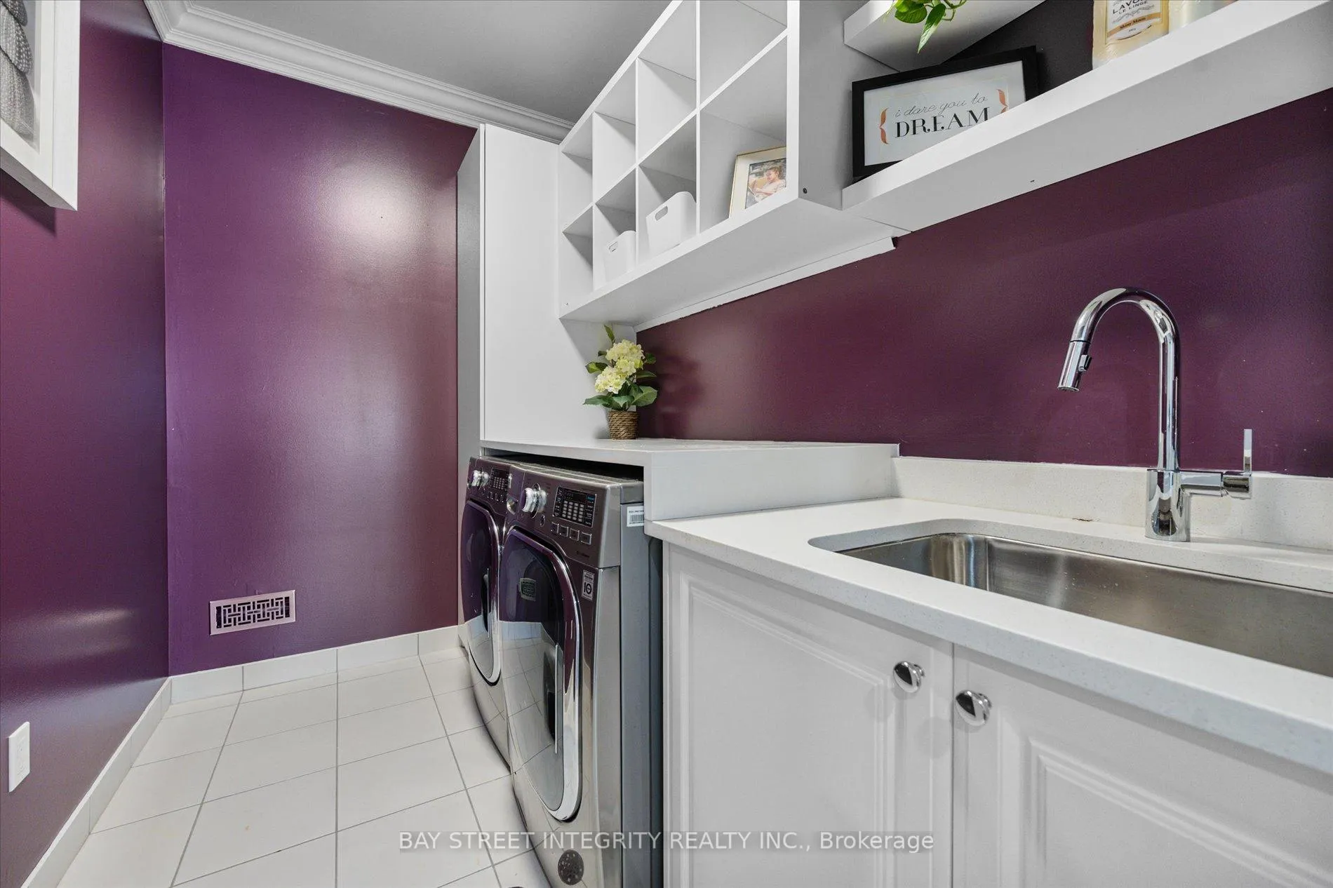 Photo 37 of 163 Abner Miles Drive, Vaughan, Patterson — HOMEH