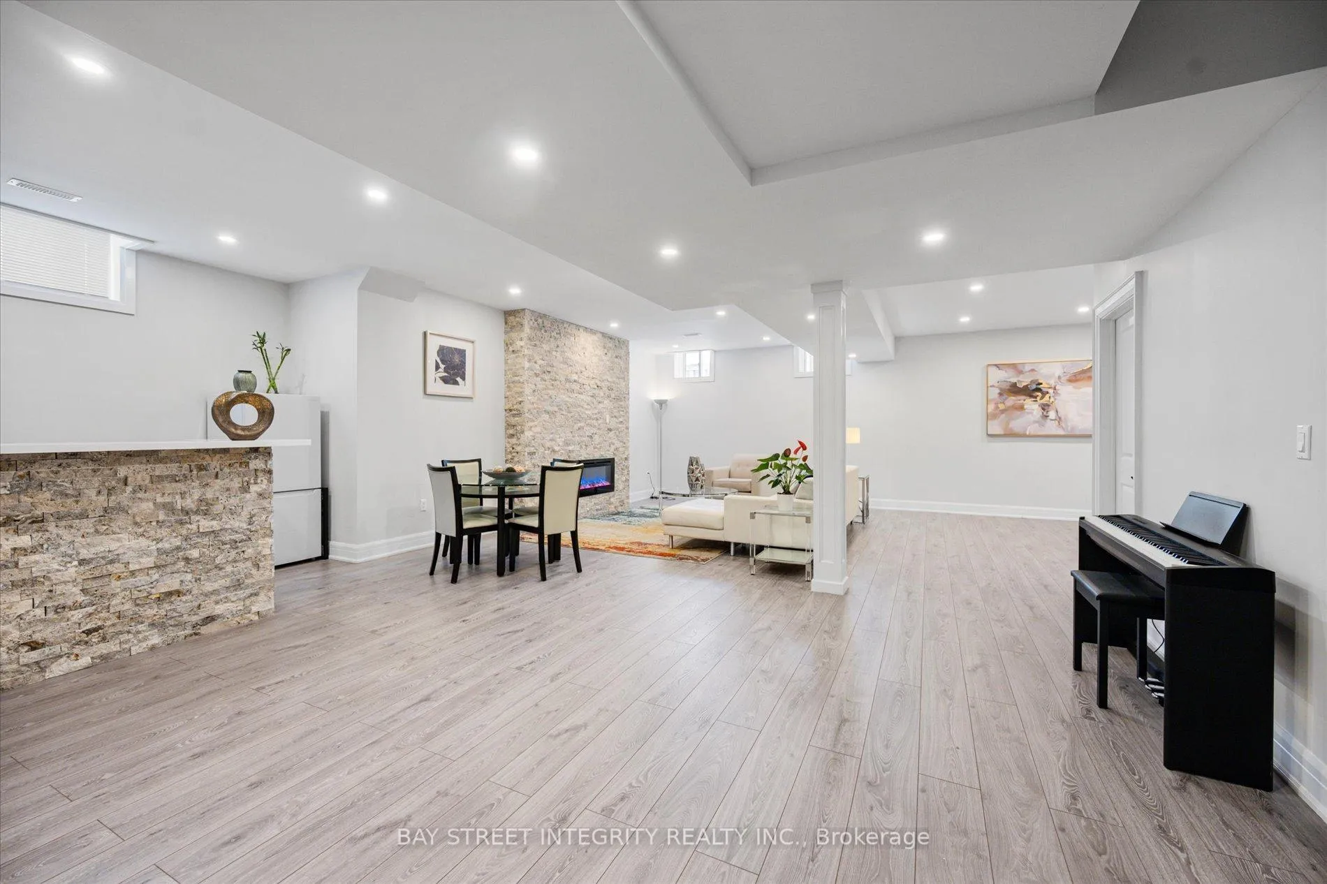 Photo 39 of 163 Abner Miles Drive, Vaughan, Patterson — HOMEH