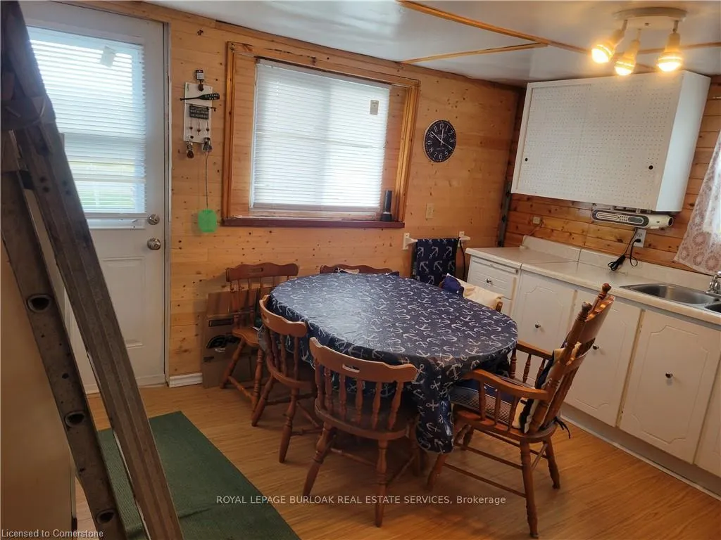 Photo 4 of 1072 Lakeshore Road, Haldimand — HOMEH