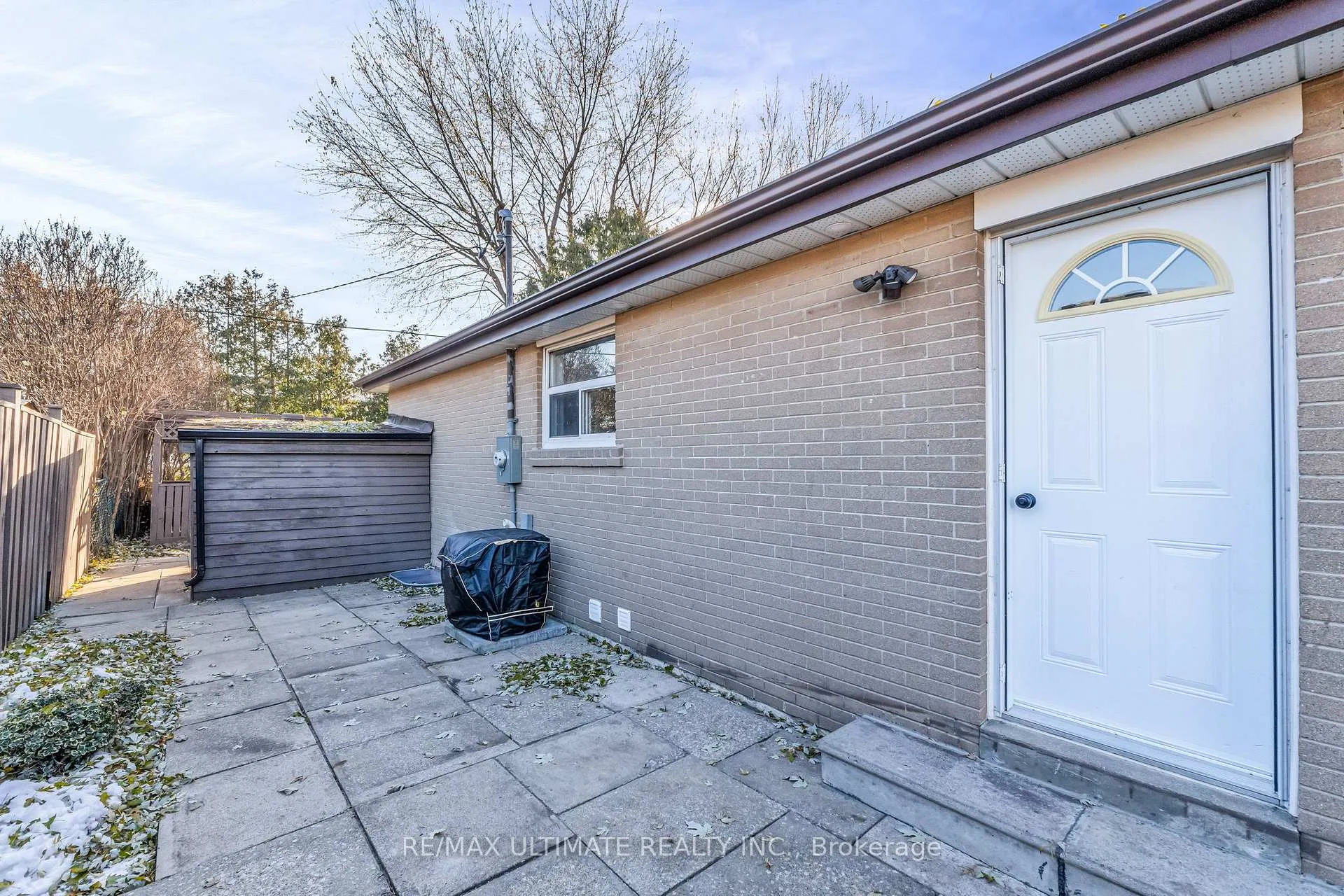 Photo 3 of Unit Lower, 41 Danesbury Crescent, Brampton, Southgate — HOMEH