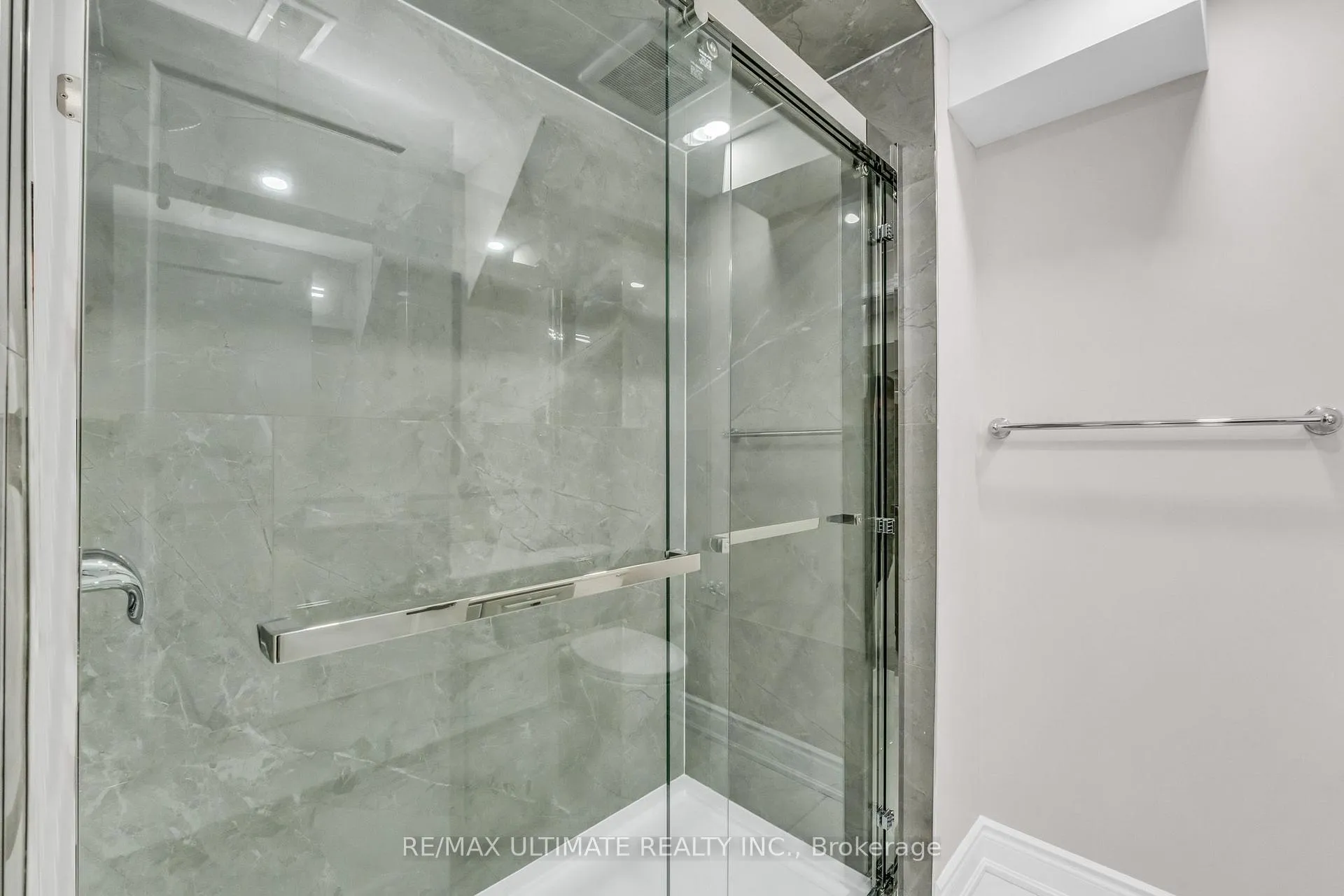 Photo 21 of Unit Lower, 41 Danesbury Crescent, Brampton, Southgate — HOMEH