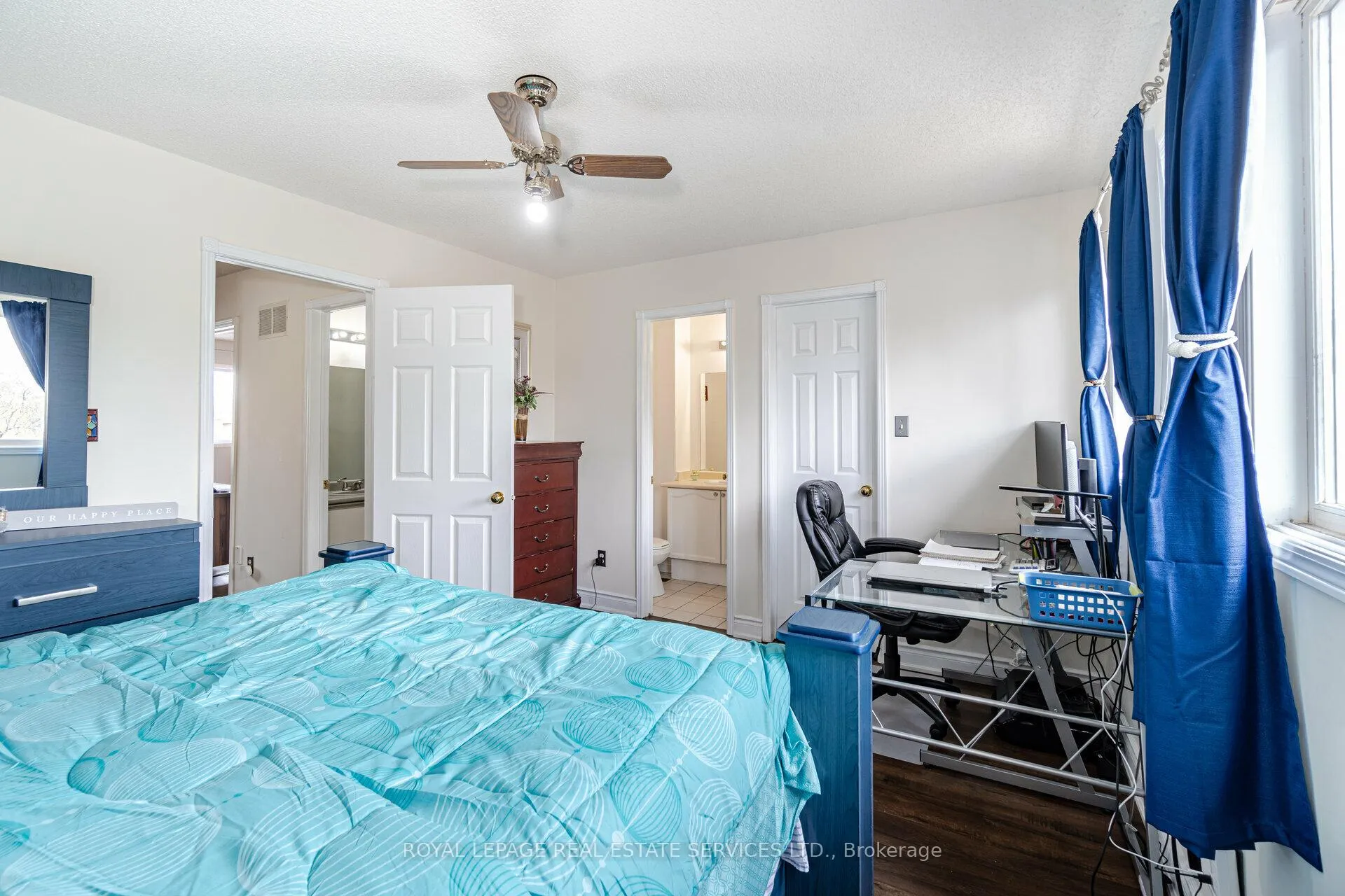 Photo 13 of 10 Mullis Crescent, Brampton, Fletcher's West — HOMEH