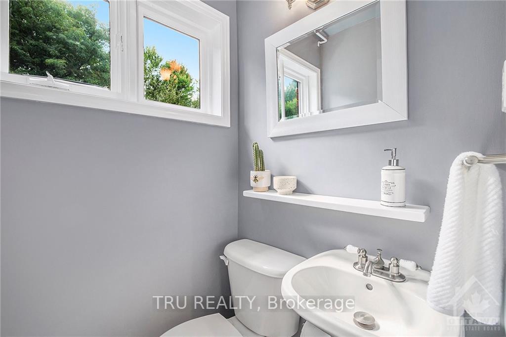 Photo 9 of 4260 Ramsayville Road, Ottawa, Leitrim — HOMEH