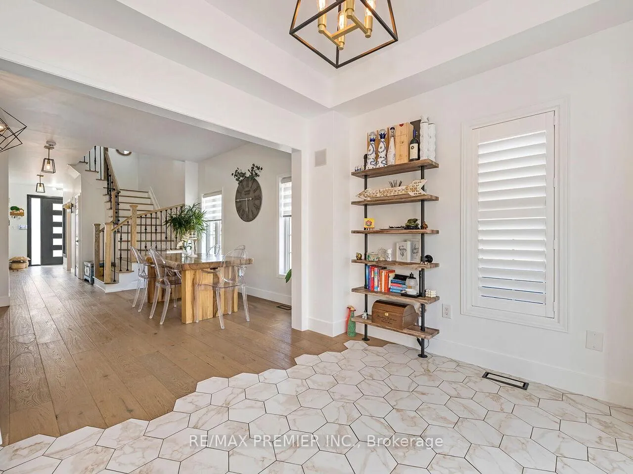 Photo 21 of 67 Gentile Circle, Vaughan, Elder Mills — HOMEH