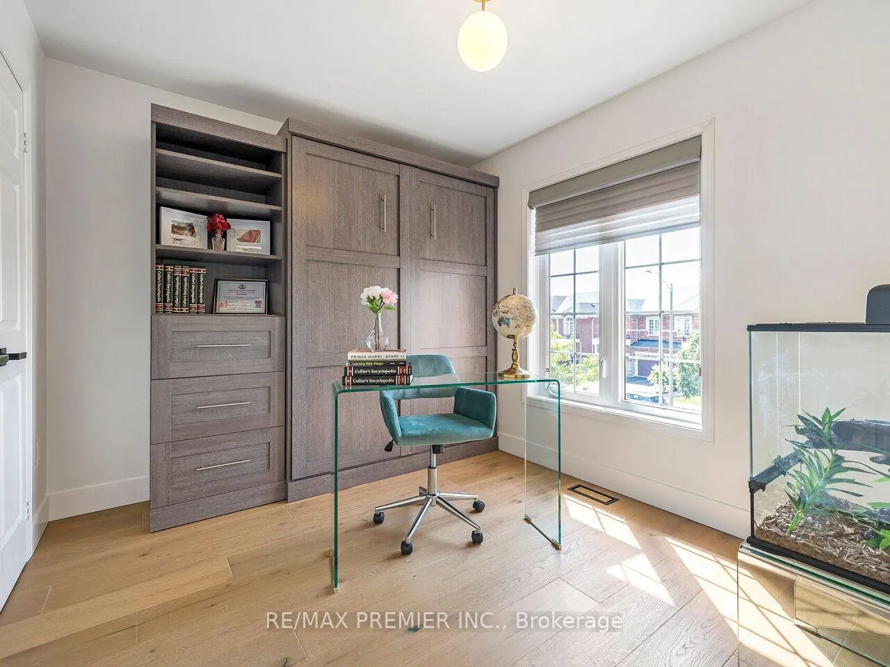 Photo 32 of 67 Gentile Circle, Vaughan, Elder Mills — HOMEH